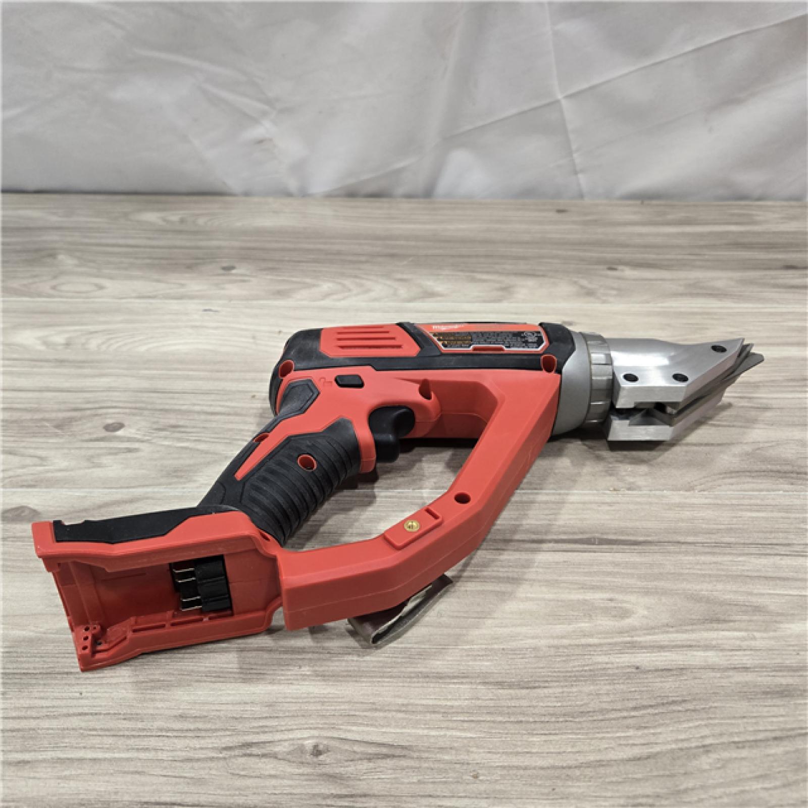 AS-IS Milwaukee M18 18 Cordless 18-gauge Double Cut Metal Shear (Tool-Only)
