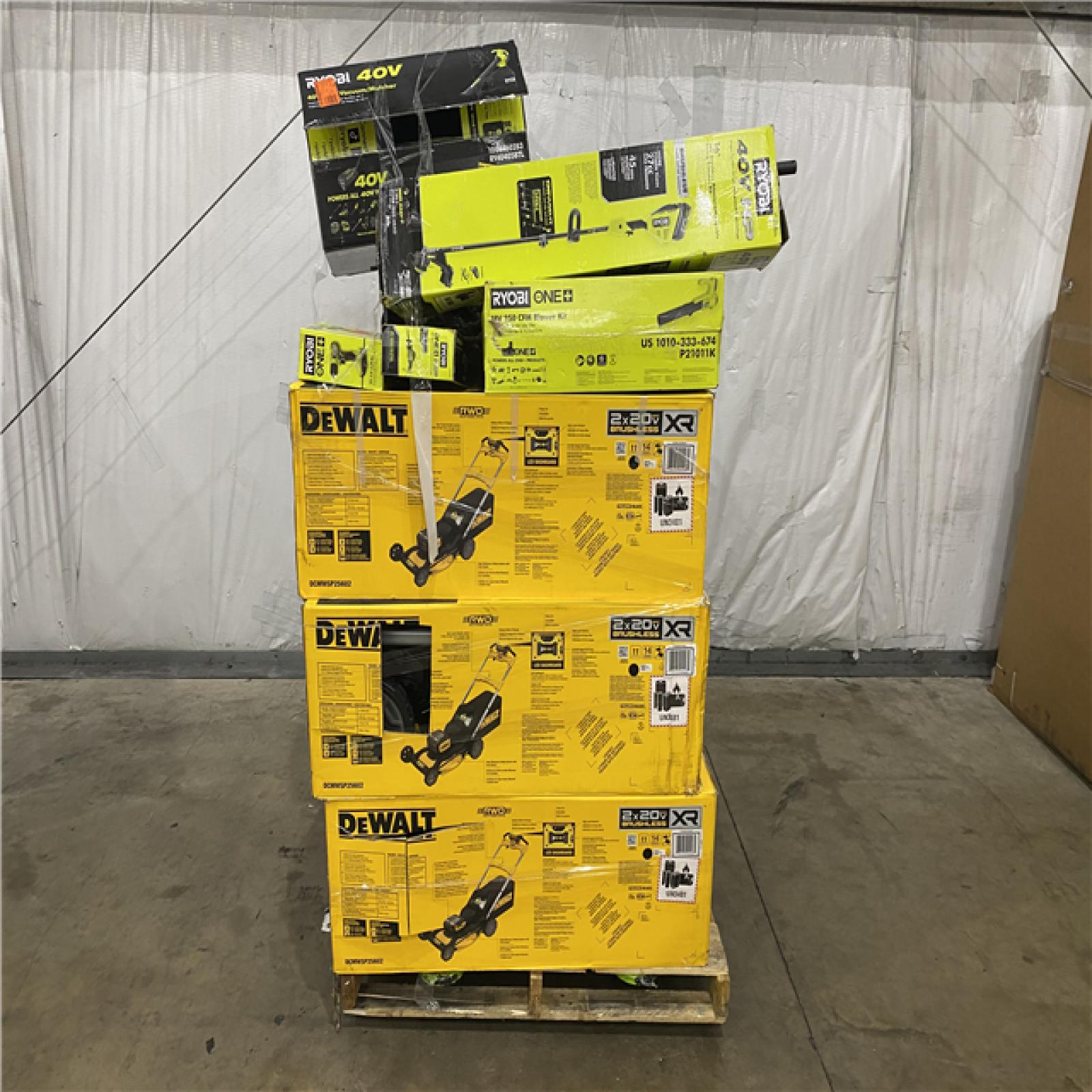 Houston Location AS IS - Outdoor Pallet