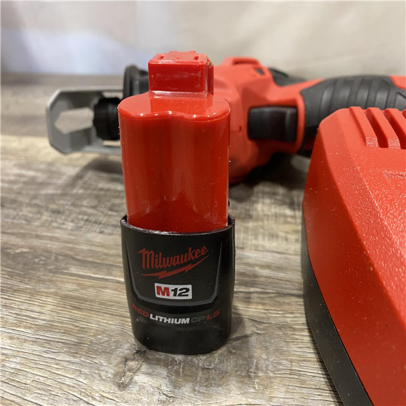 AS-IS Milwaukee 12V Lithium-Ion HACKZALL Cordless Reciprocating Saw Kit