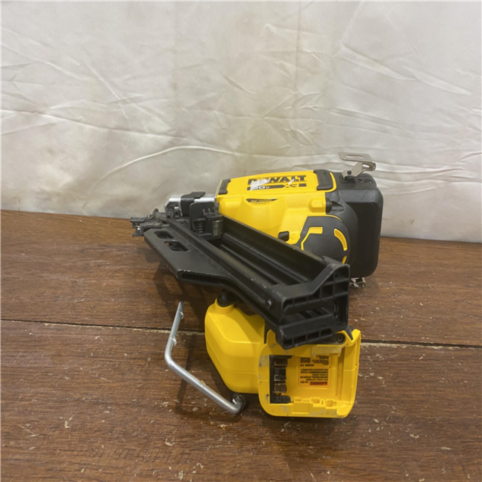 AS-IS DEWALT 20-Volt 30° Cordless Framing Nailer (Tool-Only)