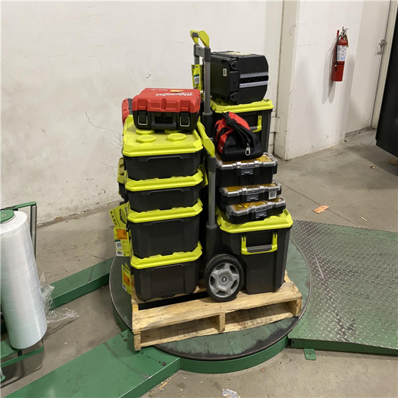 Dallas Location - As-Is Empty Case Tool Pallet
