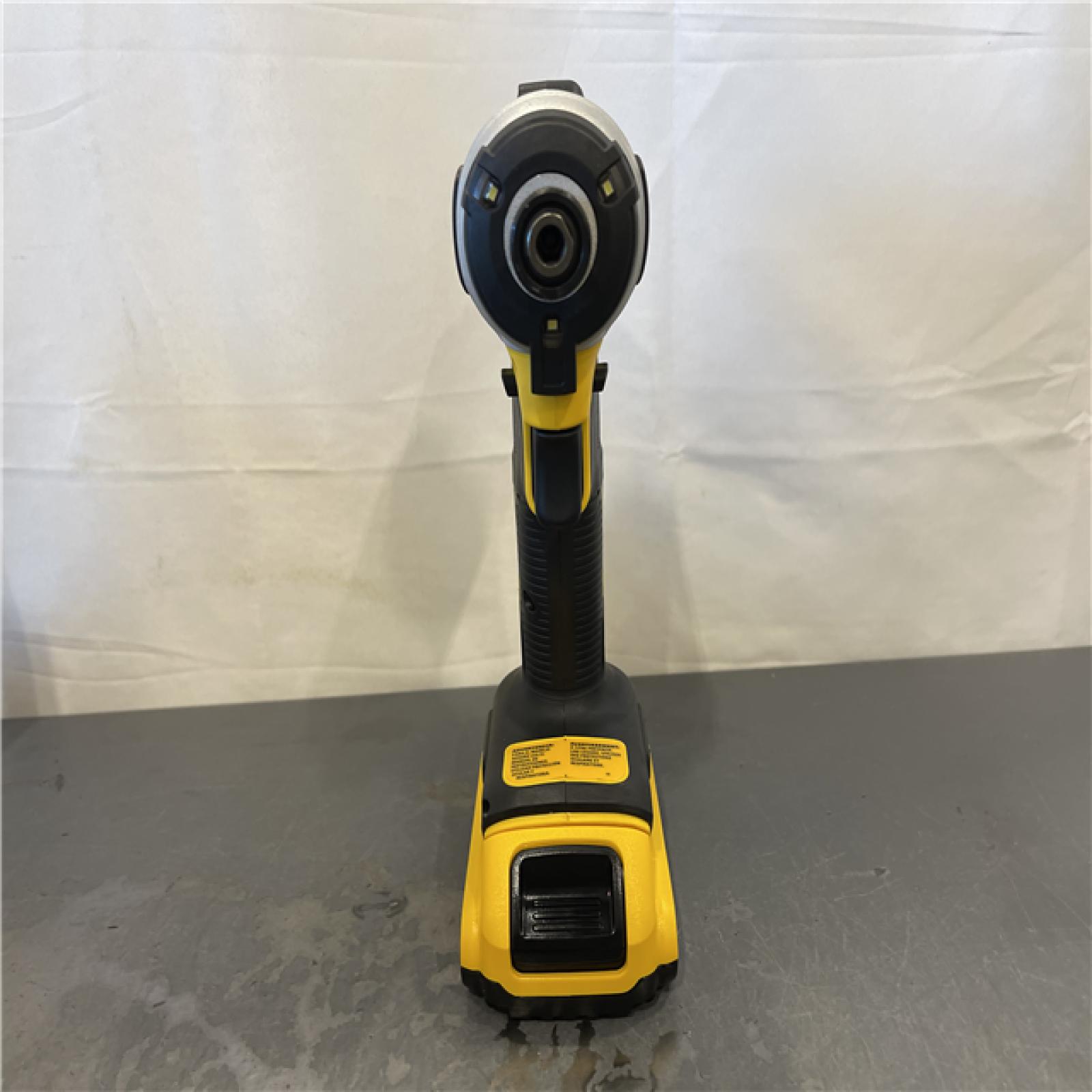 AS-IS - DEWALT ATOMIC 20V MAX* Brushless Cordless Compact 1/4 in. Impact Driver Kit