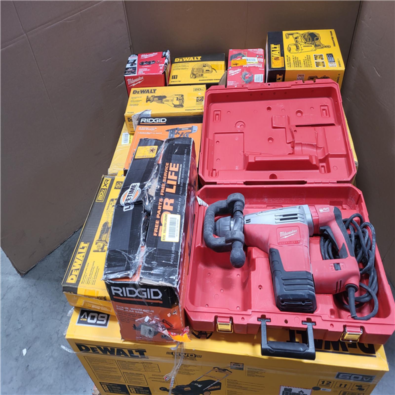 CALIFORNIA AS-IS TOOL PALLET