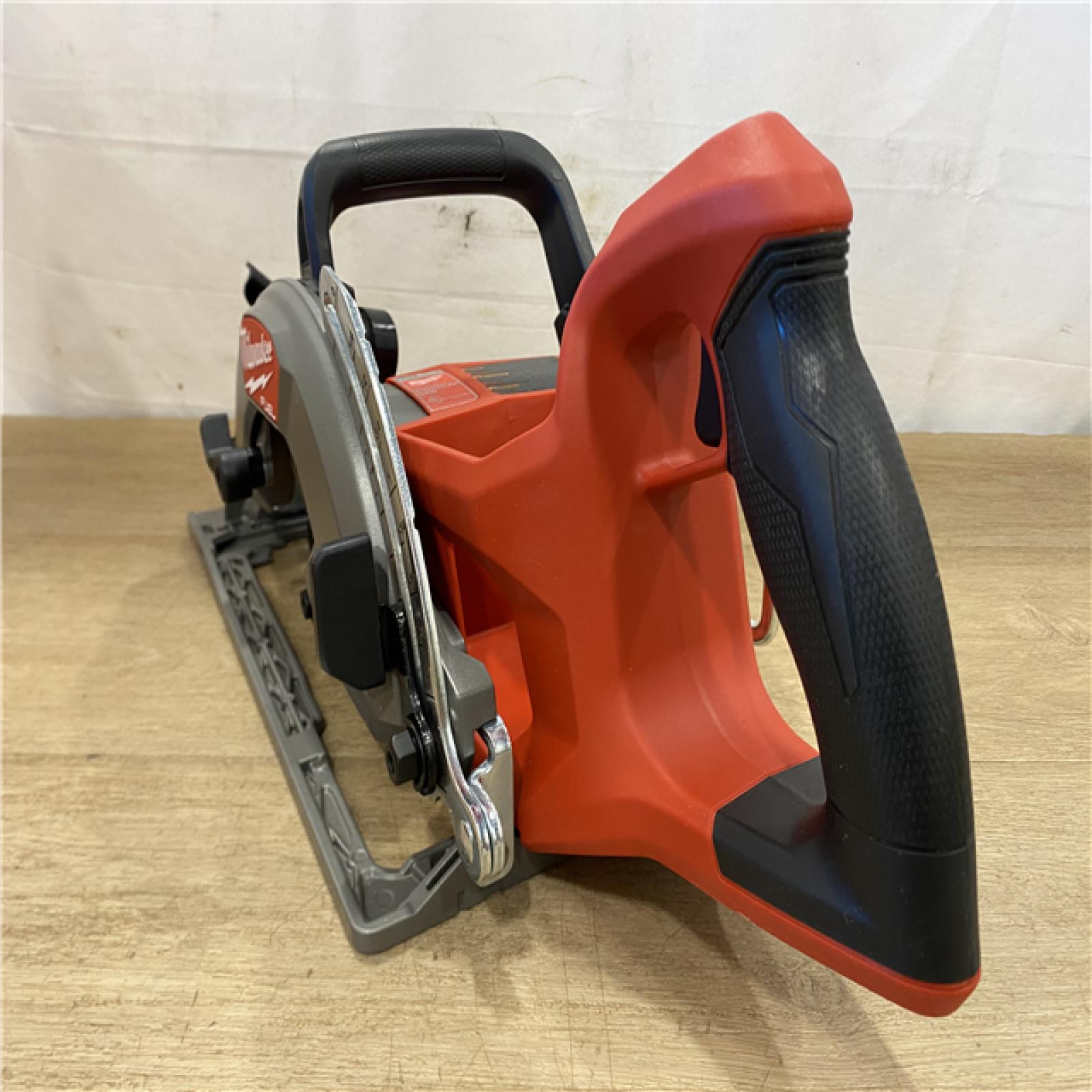 AS-IS Milwaukee FUEL 18V Lithium-Ion Cordless 7-1/4 in. Rear Handle Circular Saw (Tool-Only)