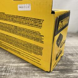 NEW - DEWALT 20V MAX Lithium-Ion Battery Kit with 5.0Ah and 2.0Ah Battery and Charger