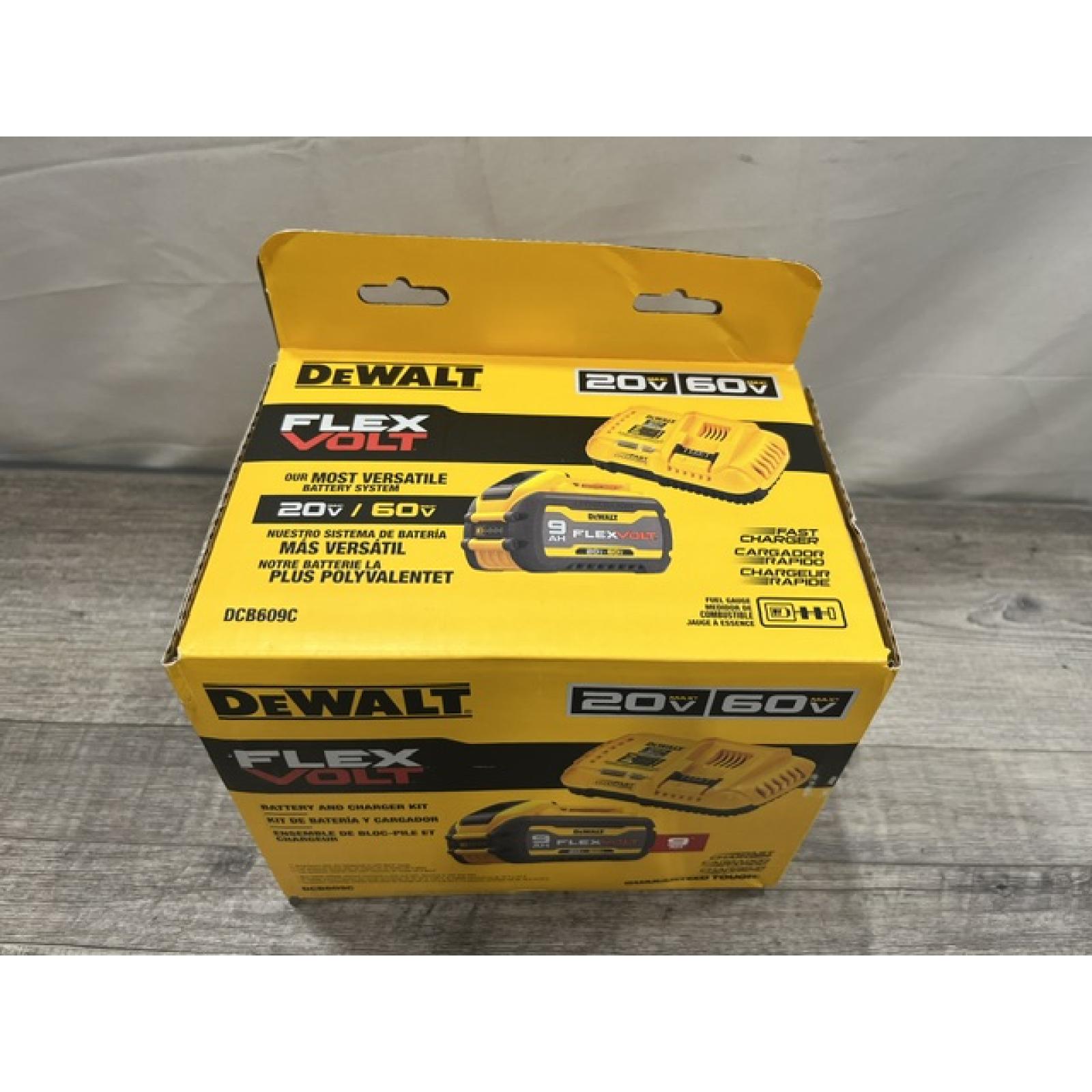 NEW - DEWALT 20V/60V MAX FLEXVOLT Lithium-Ion 9.0Ah Battery and Charger Starter Kit