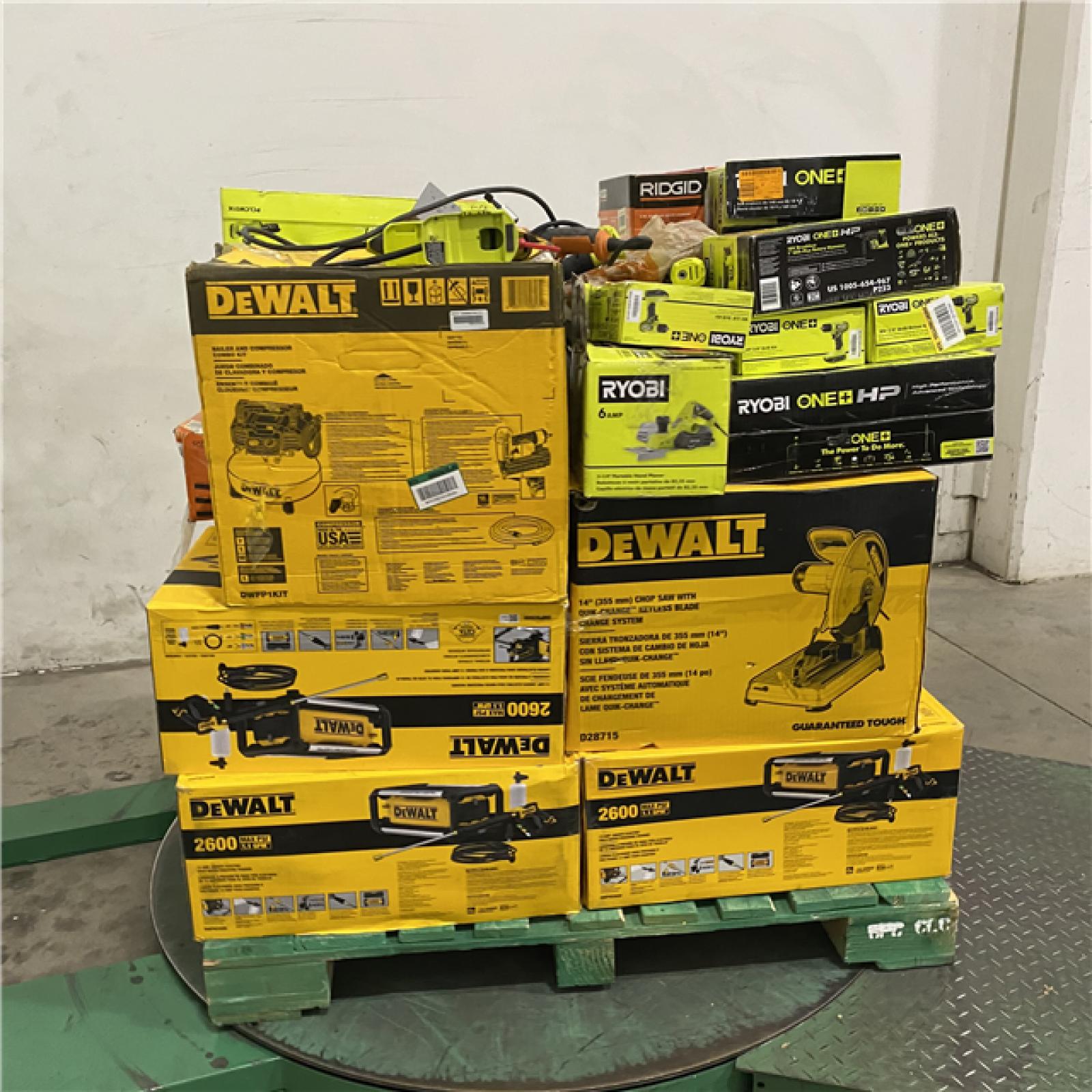 Dallas Location - As-Is Tool Pallet