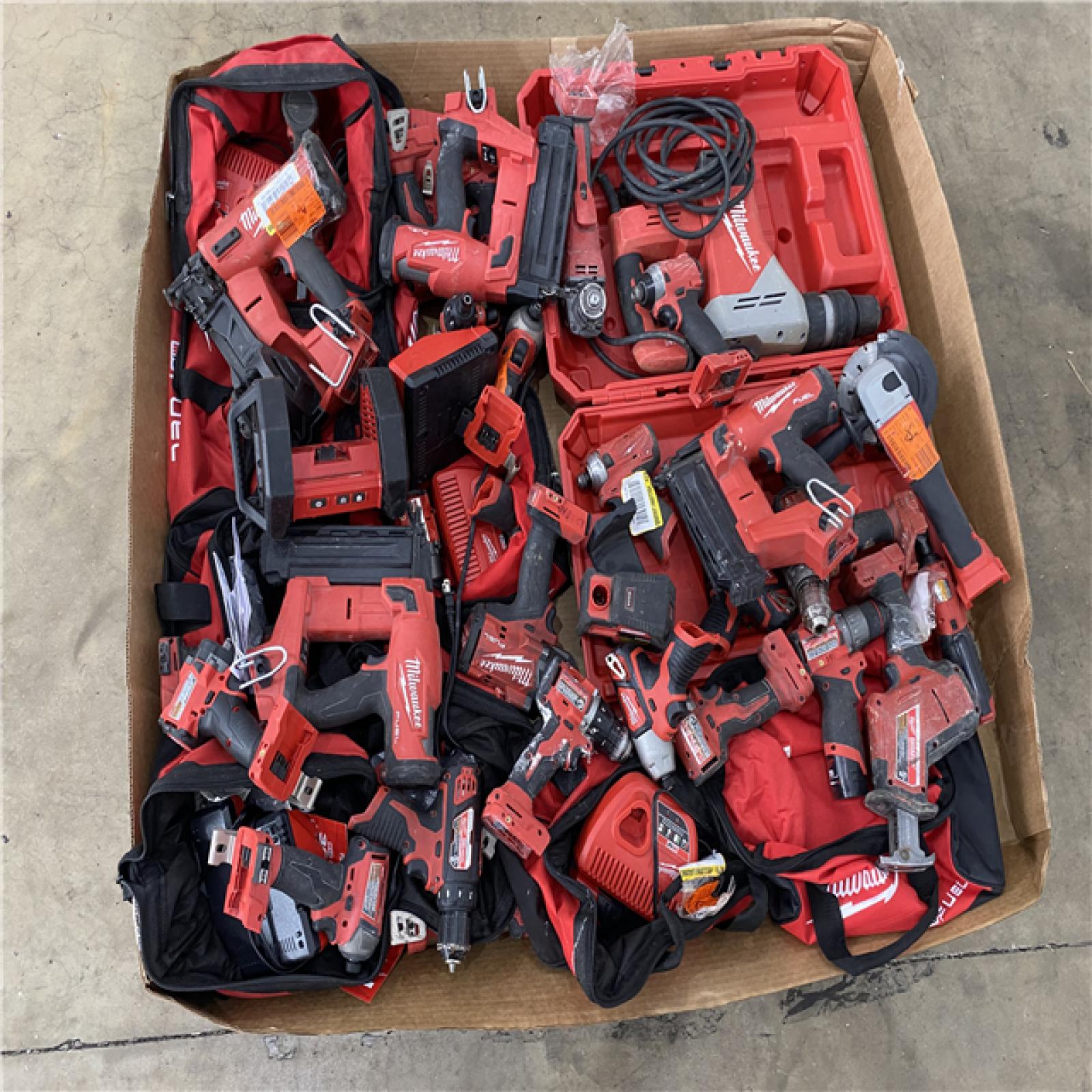 Houston Location AS IS - Tool Pallet