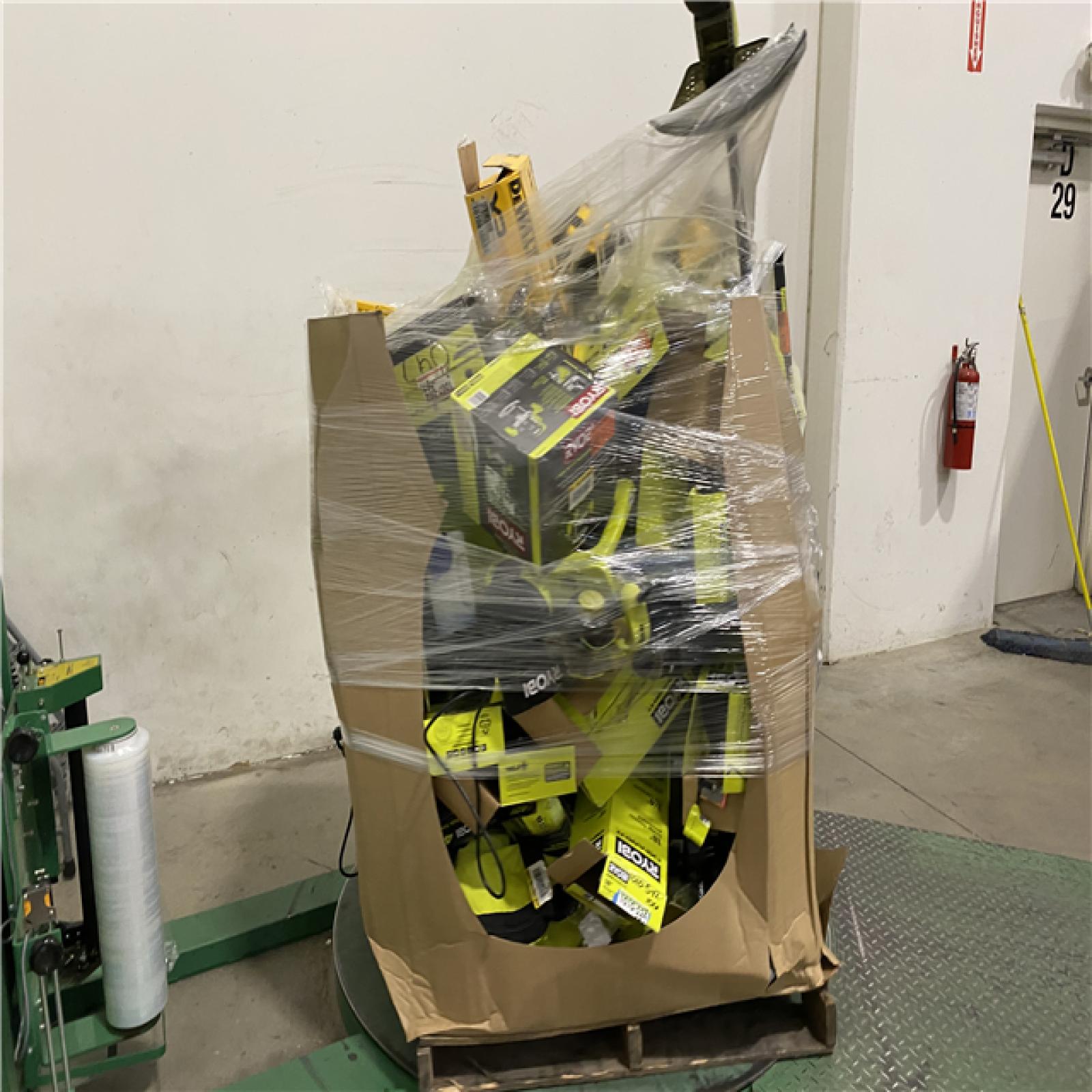 Dallas Location - As-Is DEWALT Tool Pallet