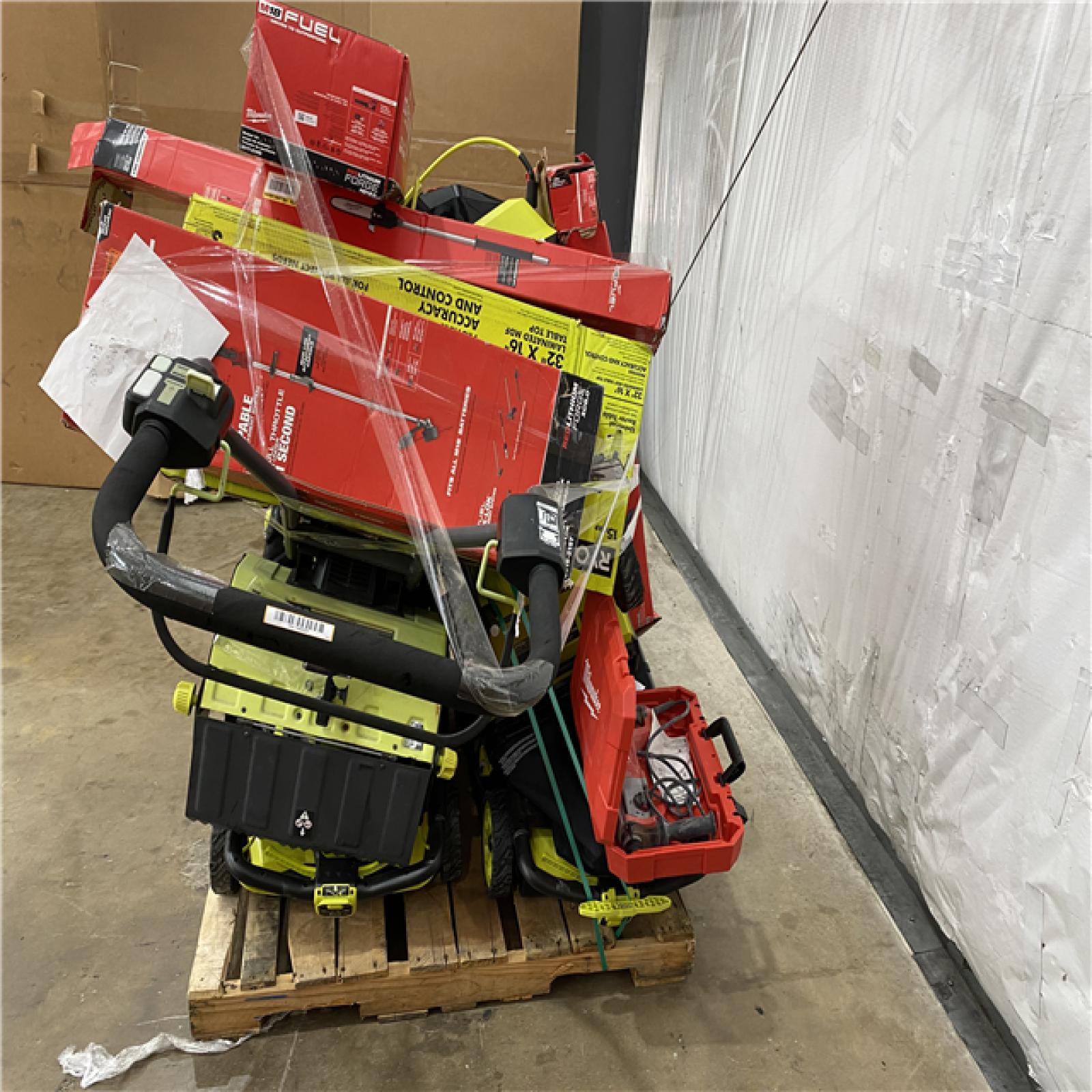 Houston Location AS IS - Tool Pallet