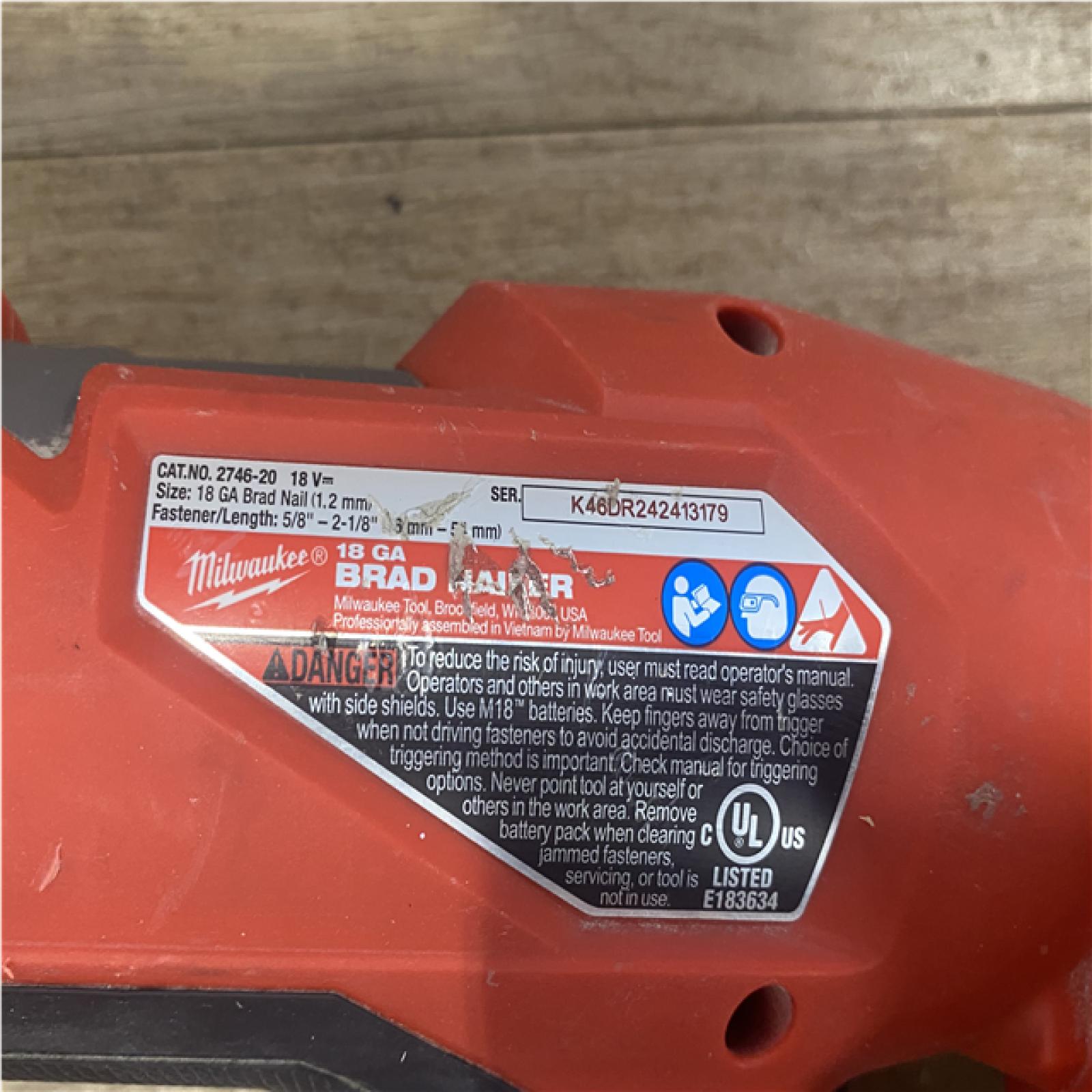 AS-IS Milwaukee FUEL 18-Volt Lithium-Ion Brushless Cordless Gen II 18-Gauge Brad Nailer (Tool-Only)