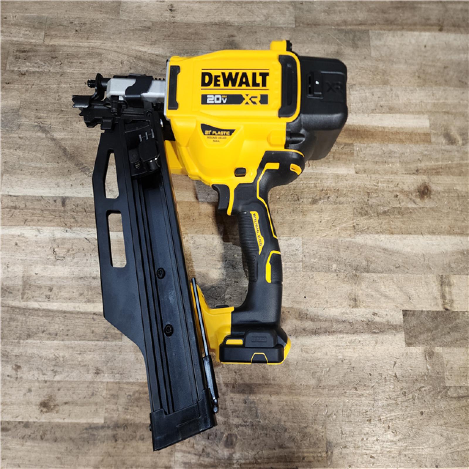 HOUSTON LOCATION - AS-IS DEWALT 20-Volt 21° Cordless Framing Nailer (Tool-Only)
