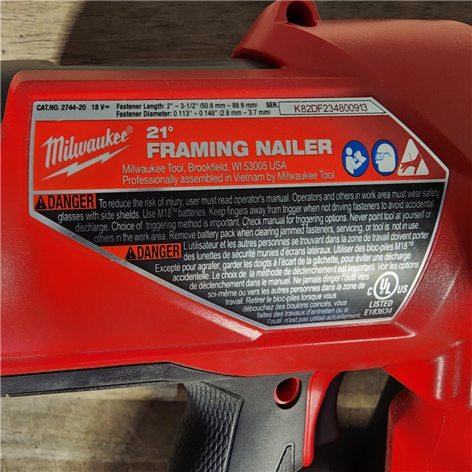 HOUSTON LOCATION - AS-IS Milwaukee 2744-20 M18 FUEL 3-1/2 in. 18-Volt 21-Degree Lithium-Ion Brushless Cordless Framing Nailer (Tool-Only)