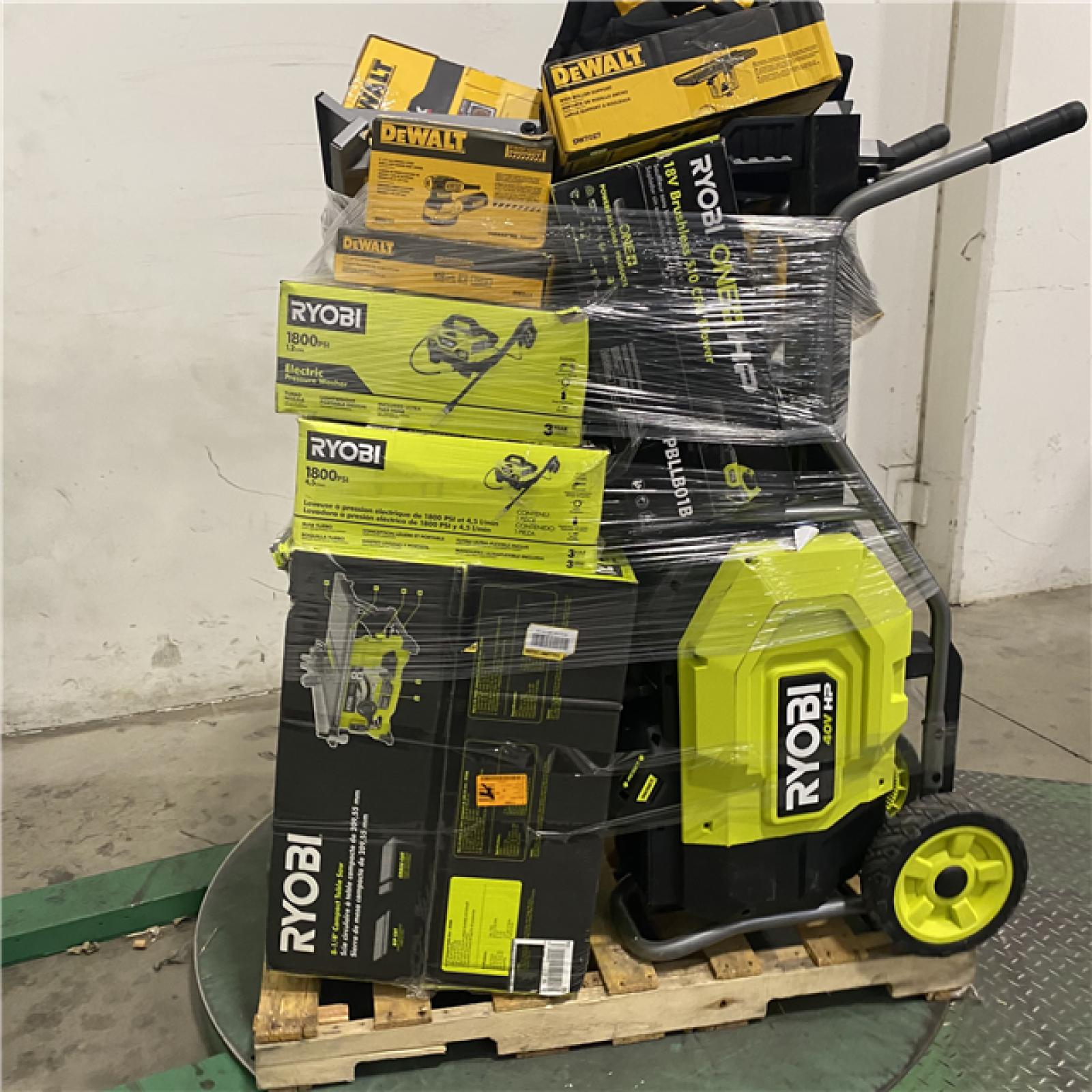 Dallas Location - As-Is Tool Pallet