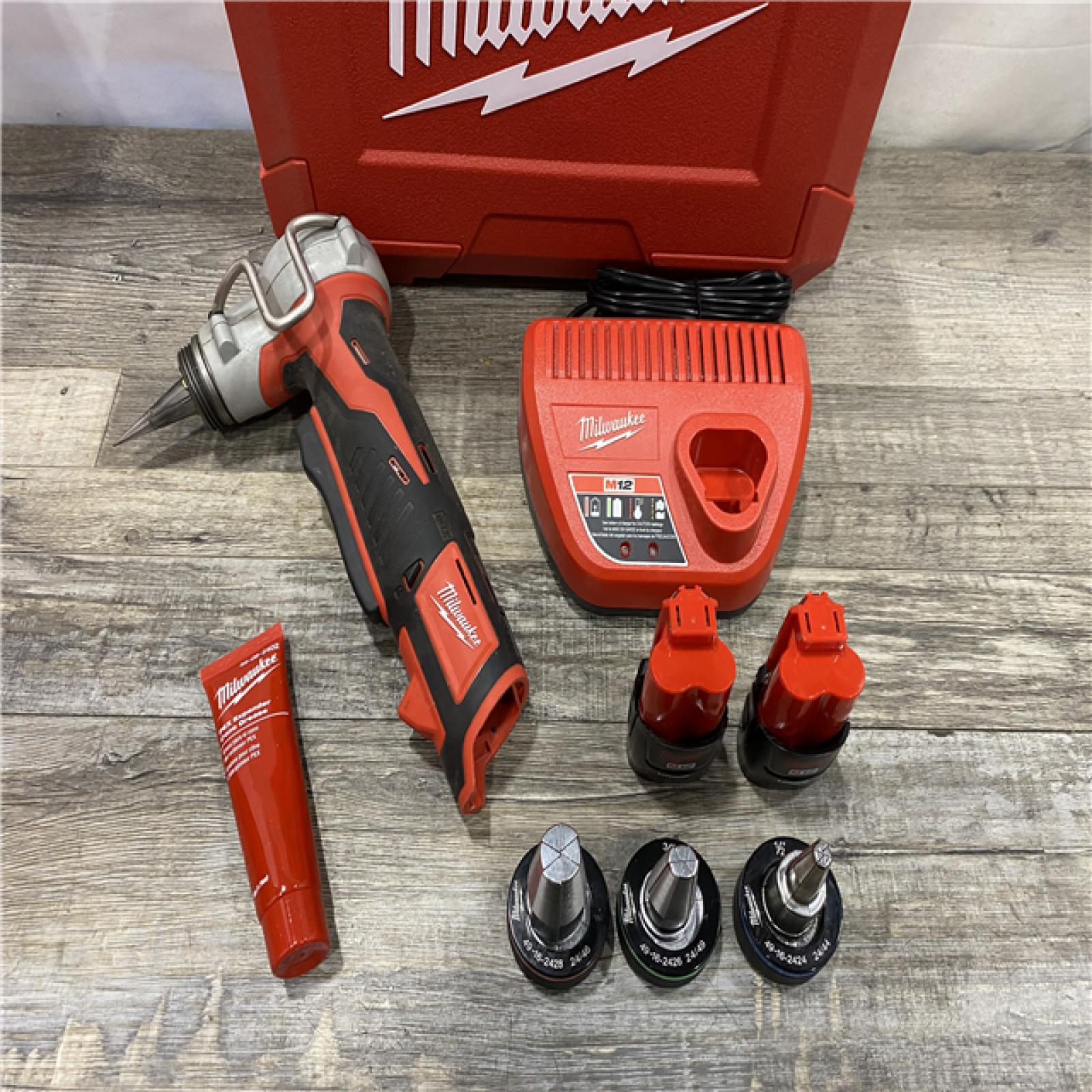 AS-IS Milwaukee 12-Volt Lithium-Ion Cordless ProPEX Expansion Tool Kit