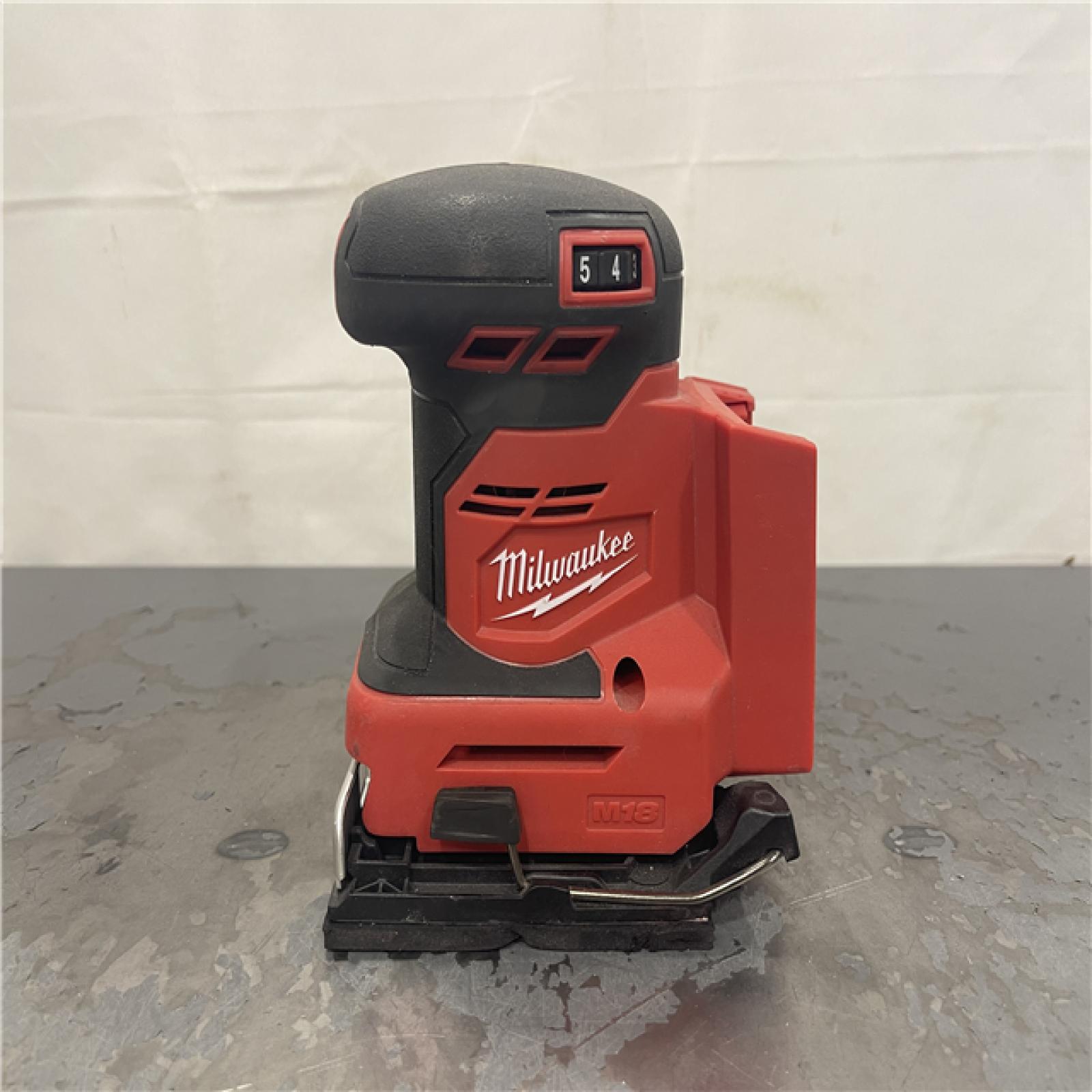AS-IS- Milwaukee 1/4 in. Sheet Sander (Tool-Only)