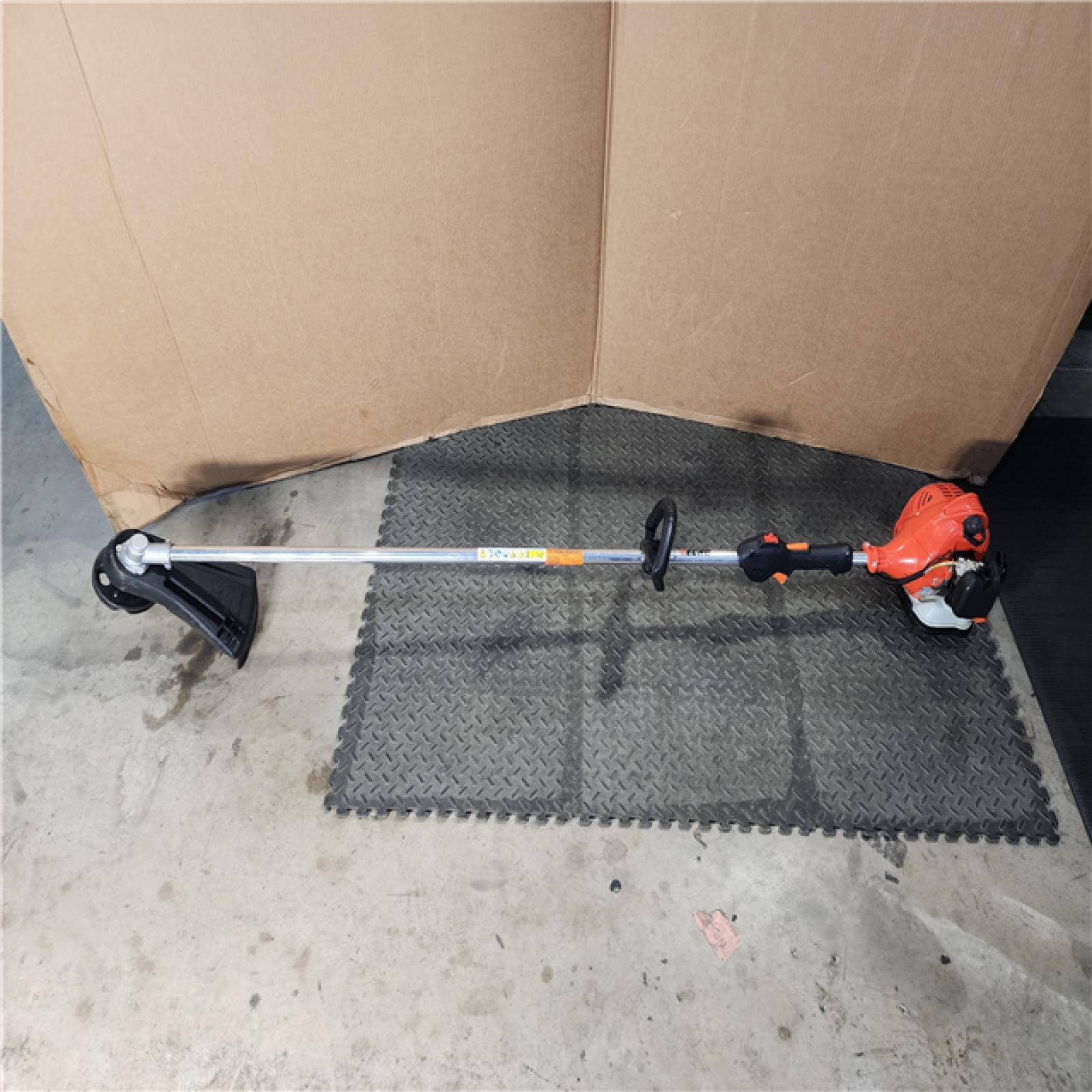 HOUSTON LOCATION - AS-IS Echo 16 Inch 21.2 CC Engine Straight Shaft String Trimmer - SRM-2120