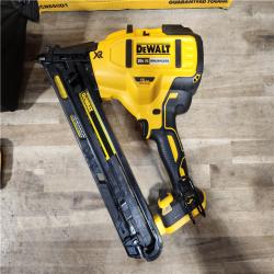 HOUSTON LOCATION - AS-IS DeWalt 15 GA ANGLED FINISH NAILER KIT W/ BATTERY & CHARGER