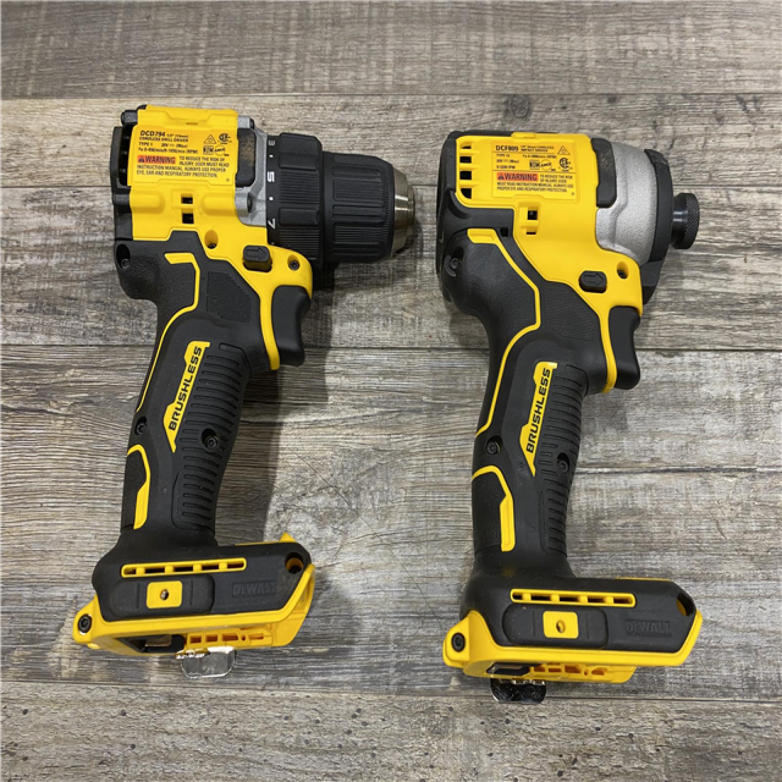 AS-IS DEWALT ATOMIC 20-Volt MAX Lithium-Ion Cordless (2-Tool) Combo Kit