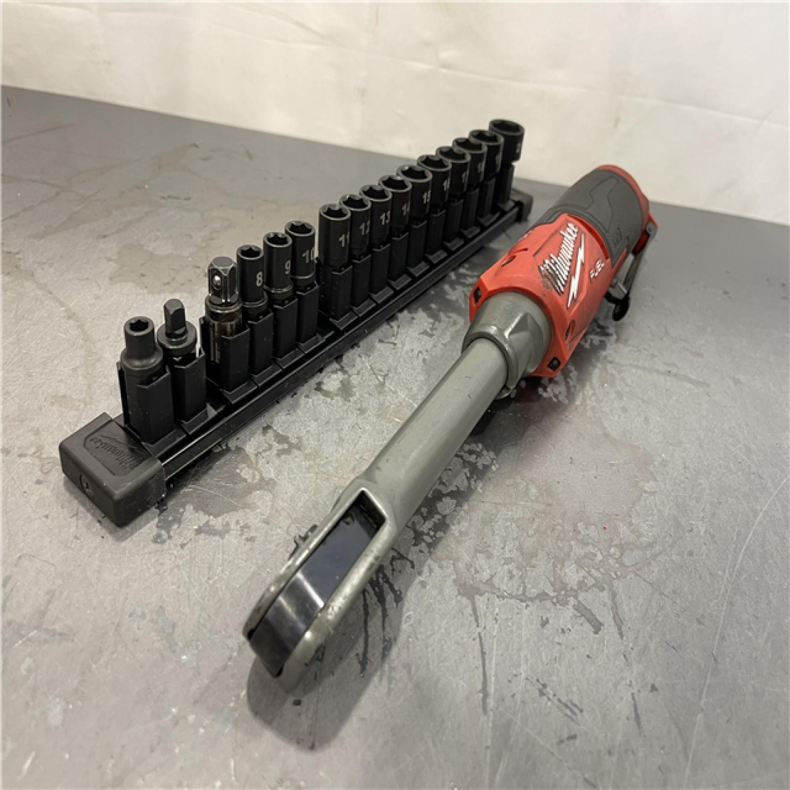 AS-IS - Milwaukee M12 FUEL INSIDER 12V Lithium-Ion Brushless Cordless 1/4 in. - 3/8 in. Extended Reach Box Ratchet