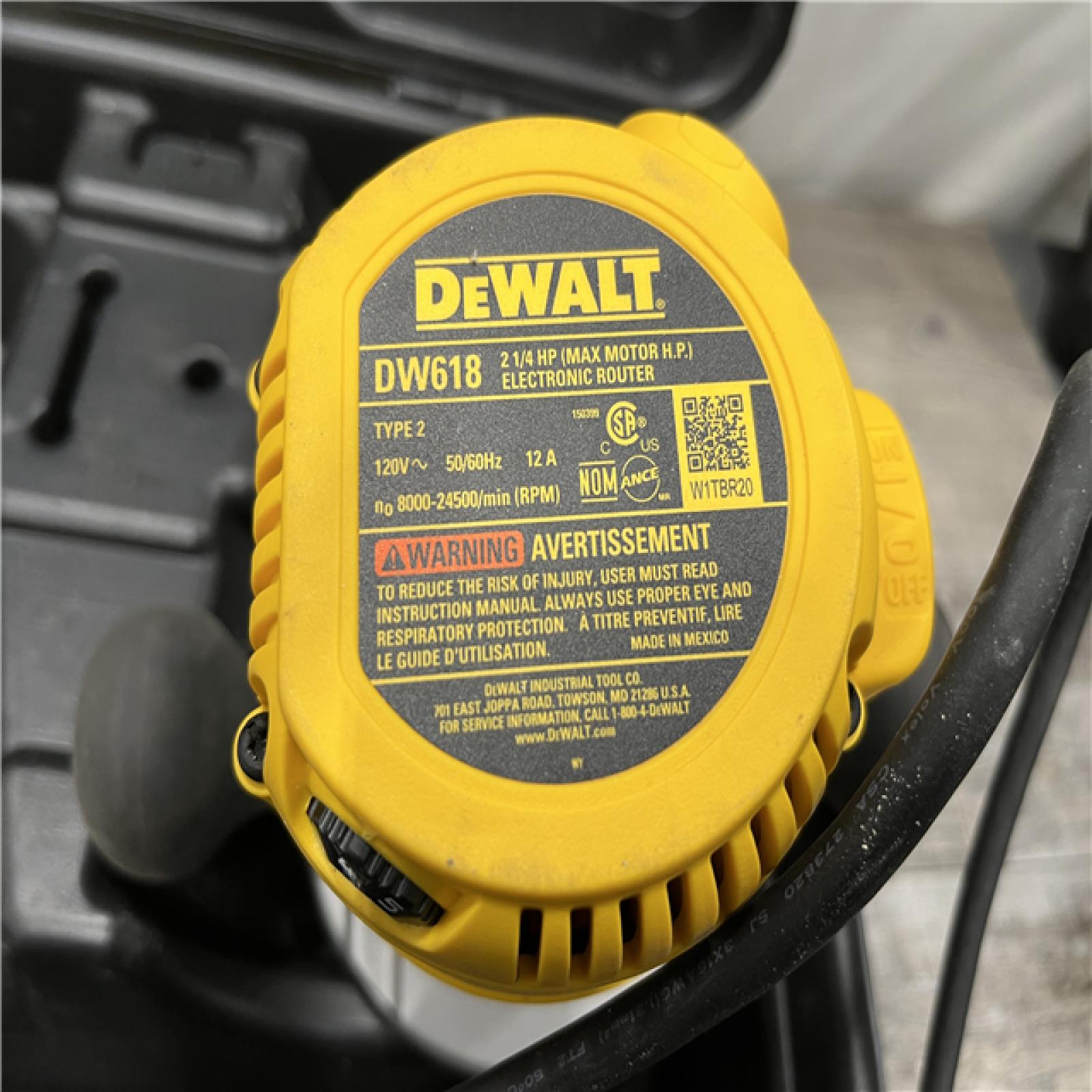 AS-IS DEWALT 2-1/4 HP Electronic Variable Speed Fixed Base and Plunge Router Combo Kit