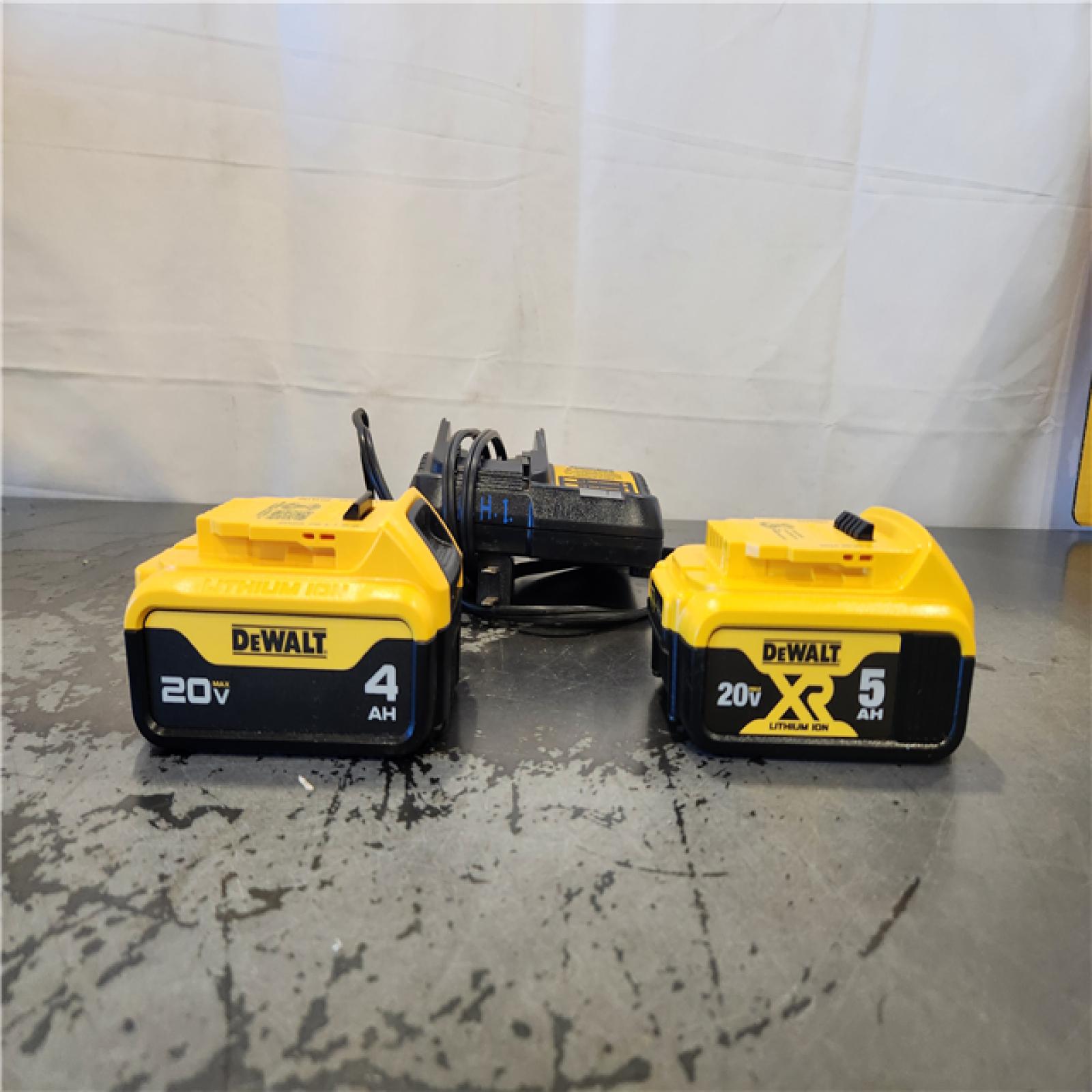 AS-IS- DEWALT 20V MAX Lithium-Ion Starter Kit