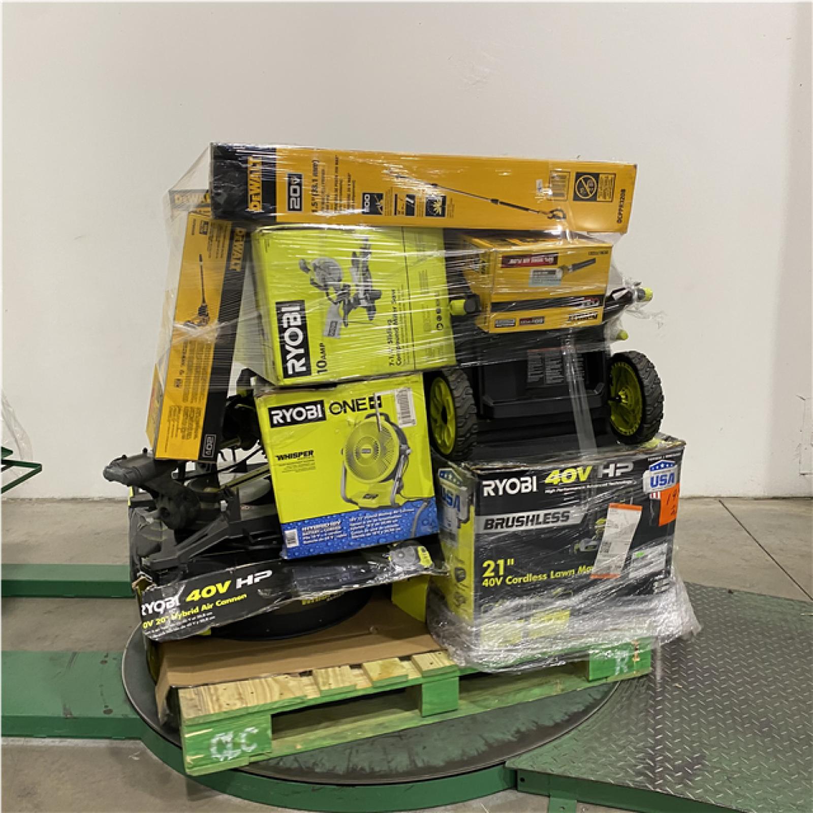 Dallas Location - As-Is Tool Pallet