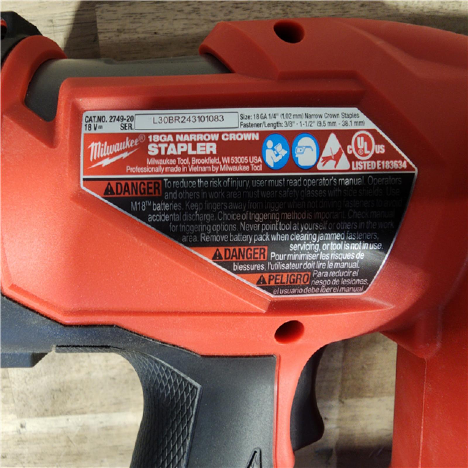 HOUSTON LOCATION - AS-IS (APPEARS LIKE NEW) MILWAUKEE FUEL 18-Volt Lithium-Ion Brushless Cordless 18-Gauge 1/4 in. Narrow Crown Stapler (Tool-Only)