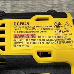 LIKE NEW - DEWALT 20V Lithium-Ion Cordless 5-Tool Combo Kit