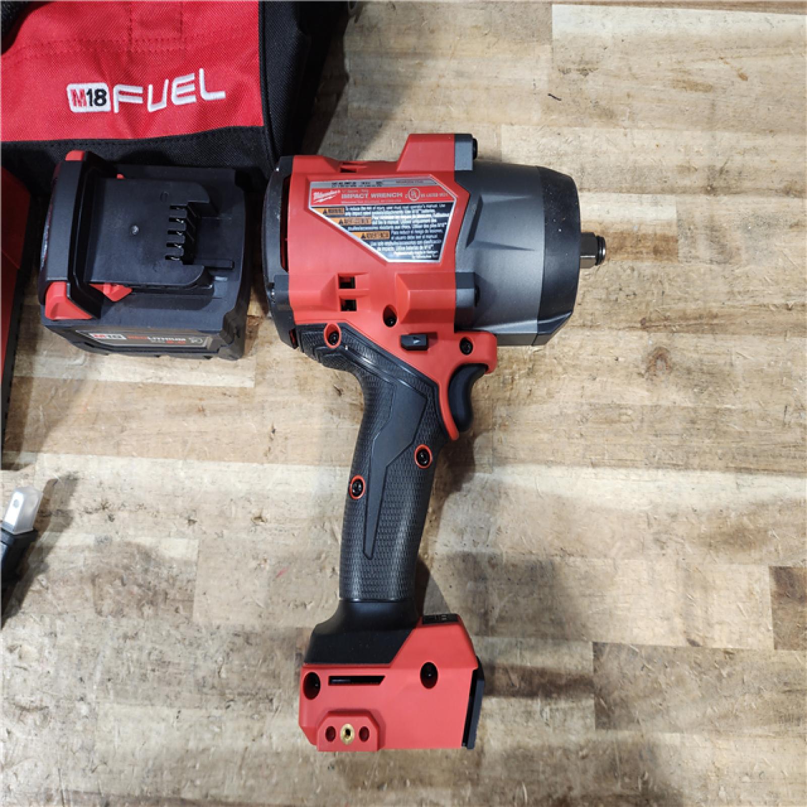 HOUSTON LOCATION - AS - IS Milwaukee FUEL 18V Lithium-Ion Brushless Cordless 1/2 in. Impact Wrench w/Friction Ring Kit
