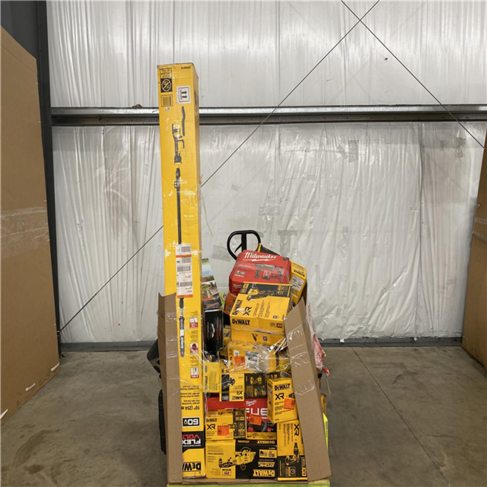 Houston Location AS IS - Tool Pallet