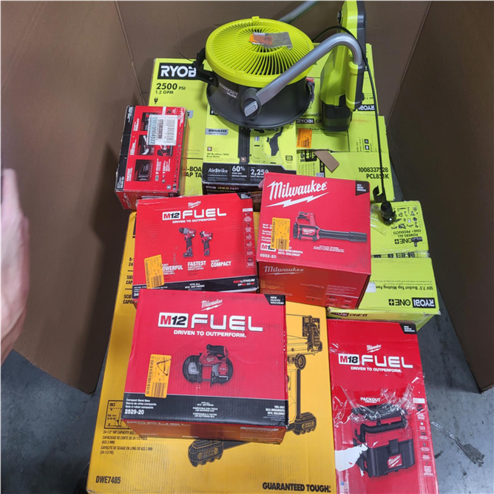 CALIFORNIA AS-IS TOOL PALLET