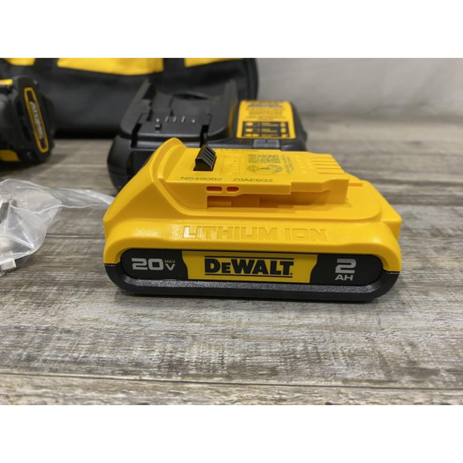 AS-IS DEWALT Atomic 20V Lithium-Ion Cordless Compact 1/2 in. Drill/Driver Kit