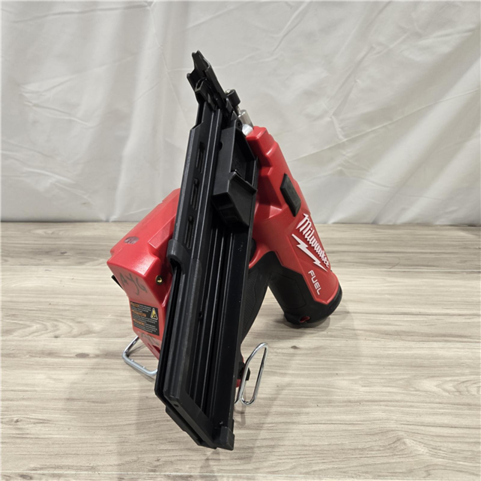 AS-IS Milwaukee M18 FUEL 30 Degree Framing Nailer (TOOL ONLY)