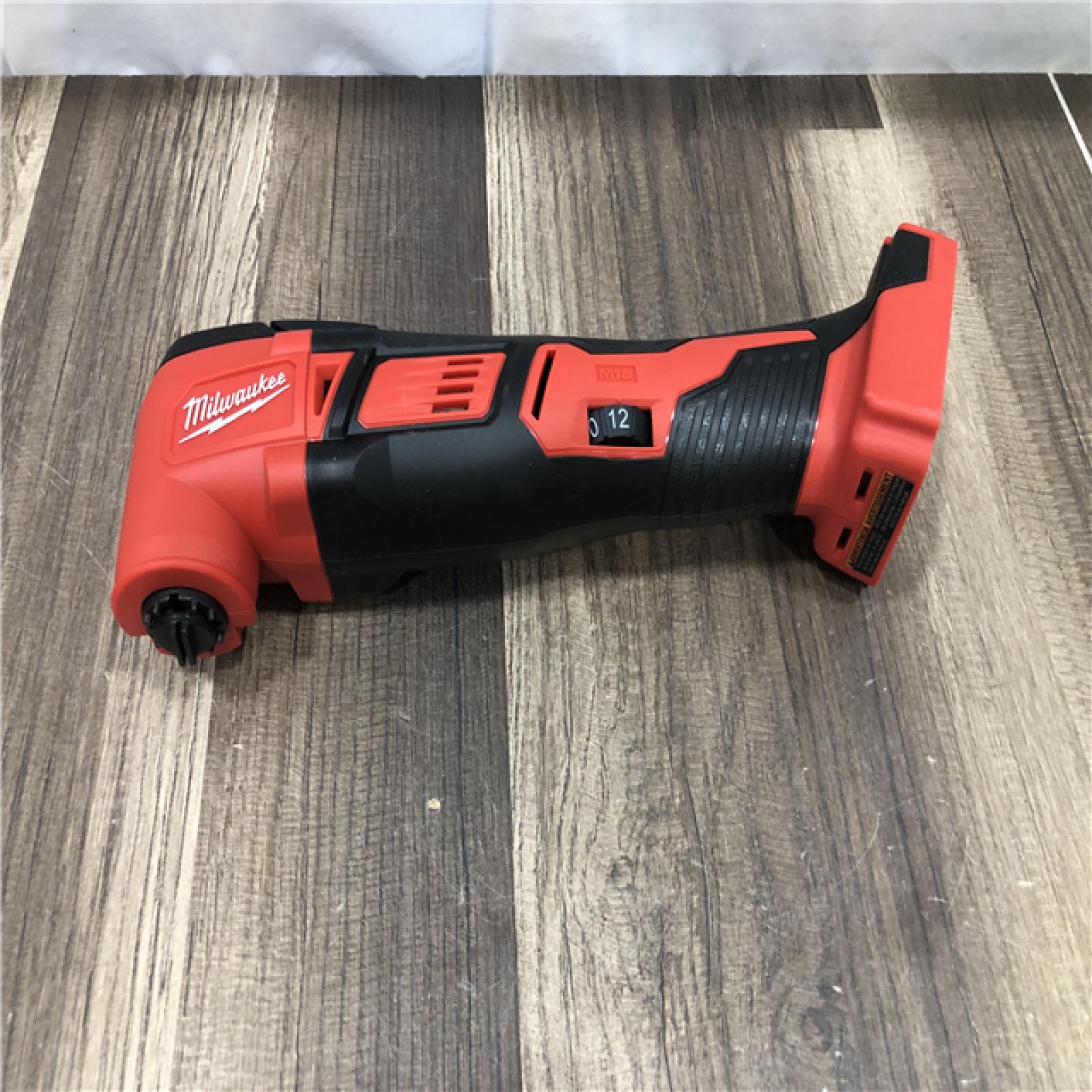 AS-IS Milwaukee 18V Lithium-Ion Cordless Oscillating Multi-Tool (Tool-Only)