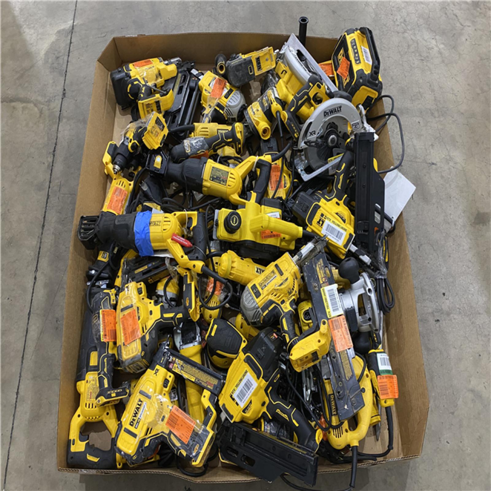 Houston Location AS IS - Tool Pallet