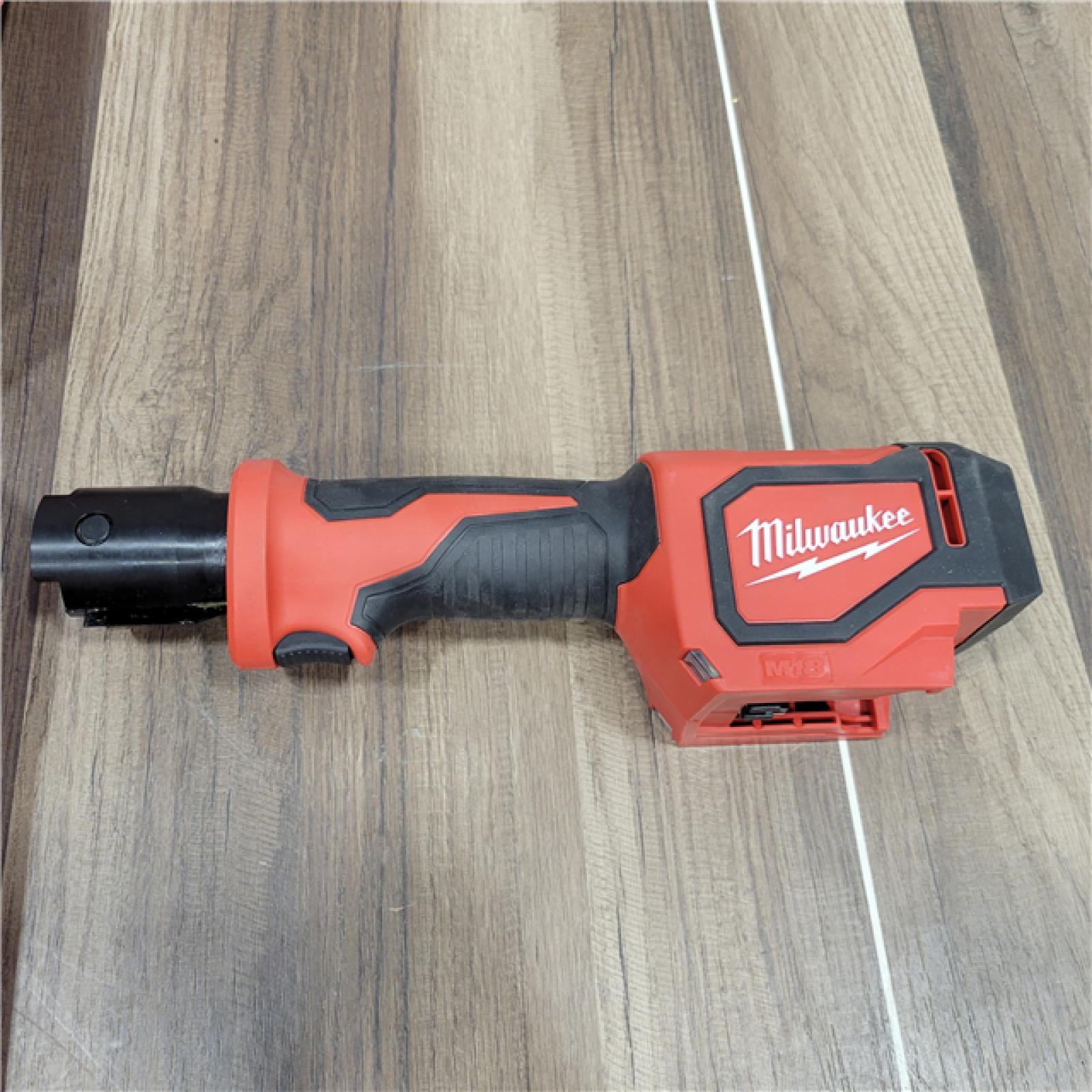 AS-IS Milwaukee 2674-22C - M18 Short Throw Press Tool Kit