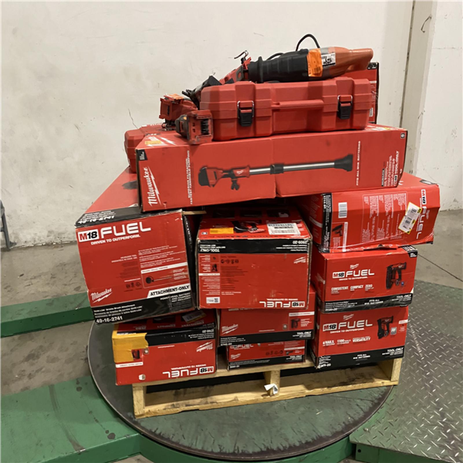 Dallas Location - As-Is MILWAUKEE Tool Pallet