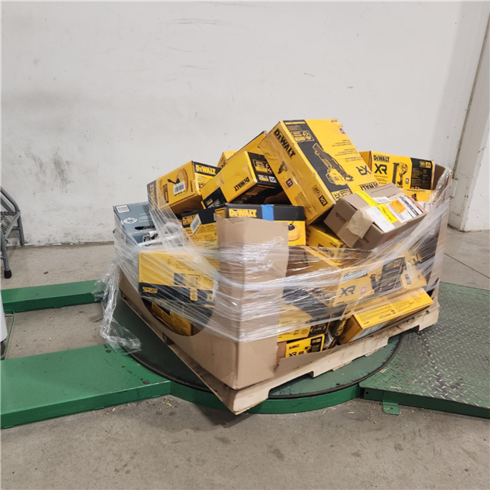 Dallas Location - As-Is DEWALT Tool Pallet