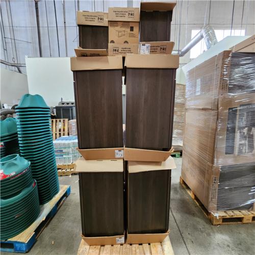 Phoenix Location Hampton Bay Shaker Assembled Bathroom/Kitchen Cabinet in Brindle Pallet (7 Cabinets)