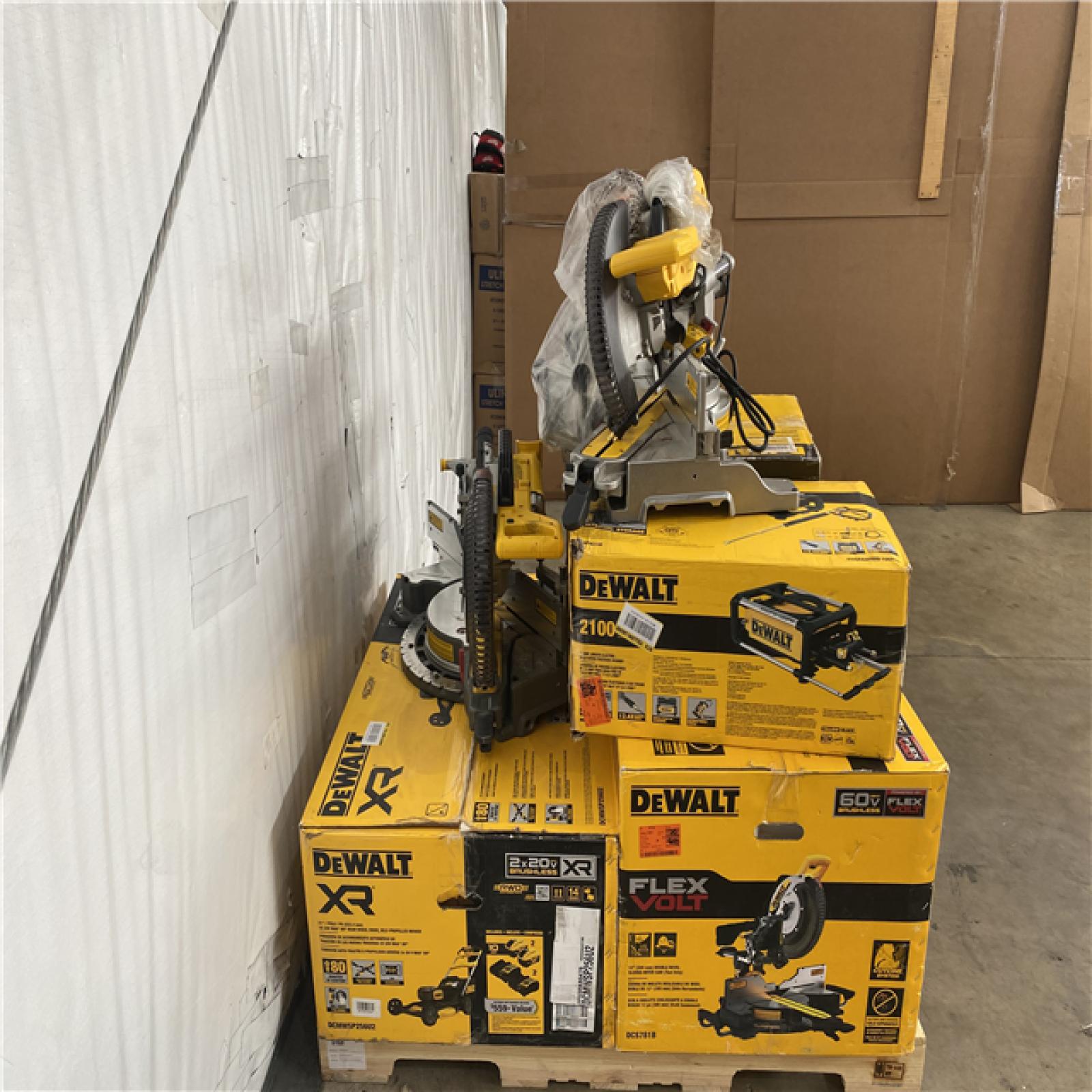 Houston Location AS IS - Tool Pallet