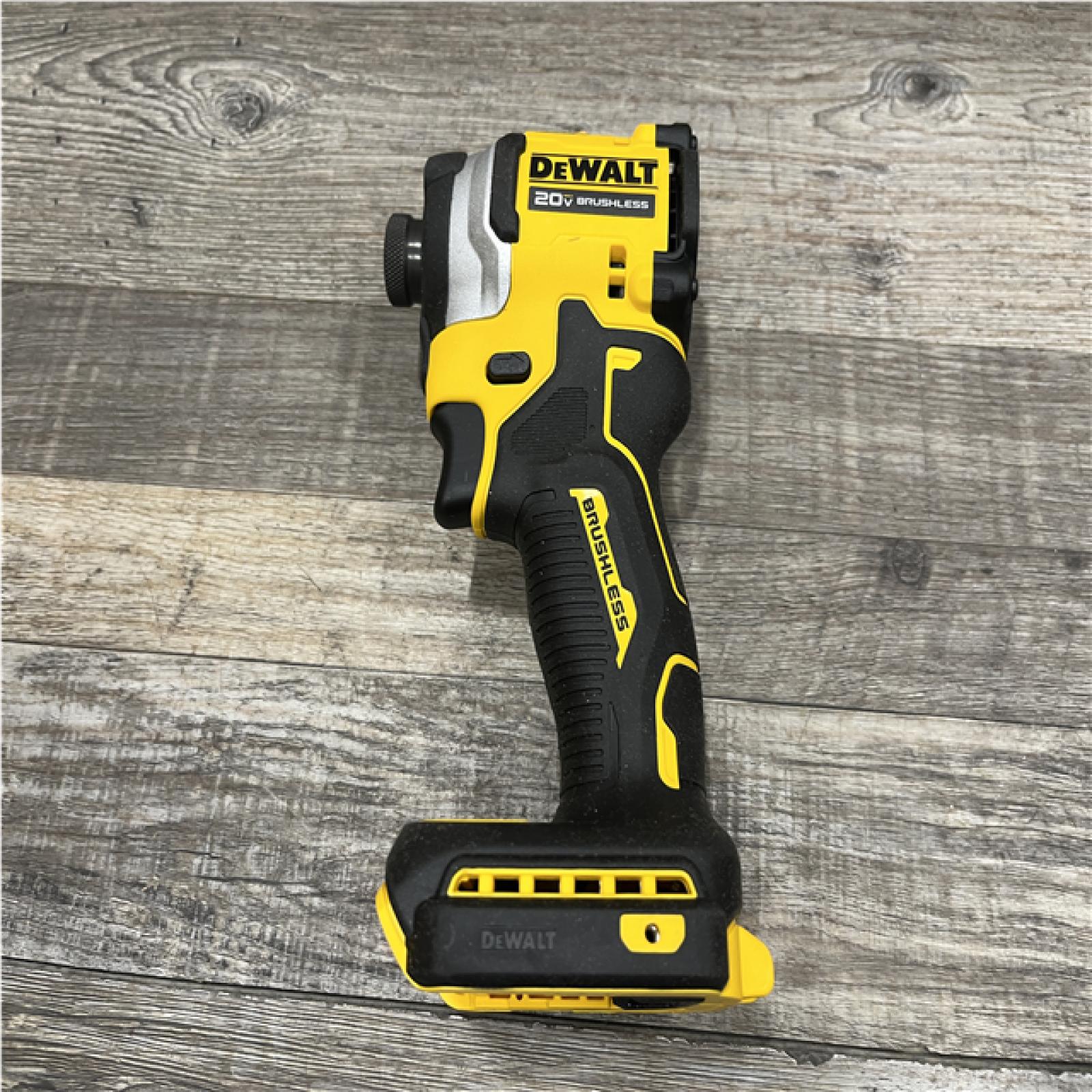 AS-IS DEWALT ATOMIC 20V MAX Lithium-Ion Cordless 1/4 in. Brushless Impact Driver Kit