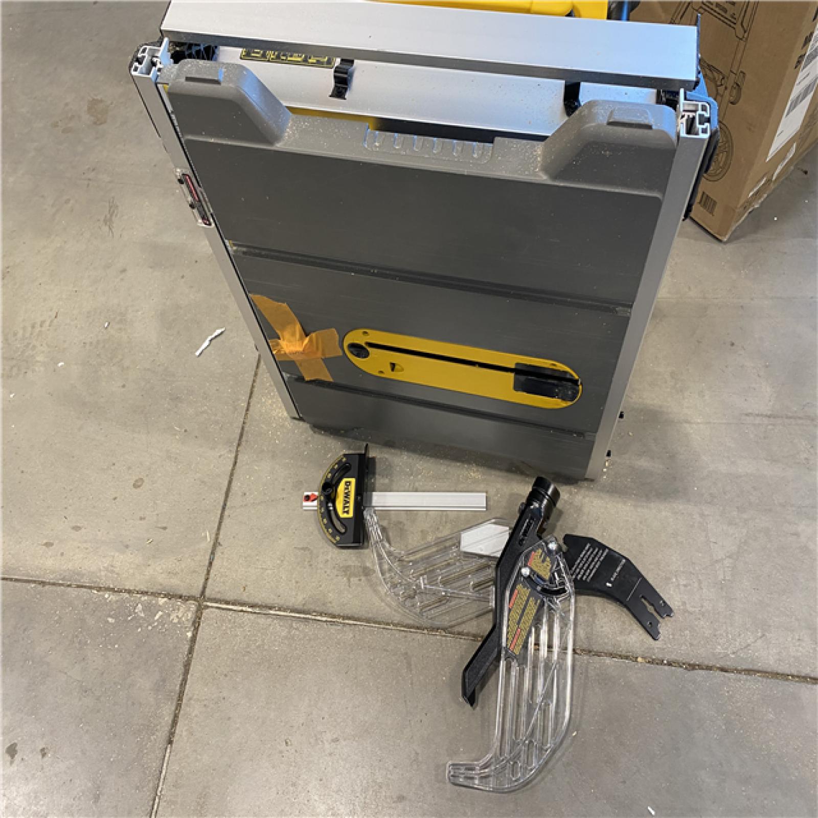 AS-IS Dewalt 8-1/4 Compact Jobsite Table Saw