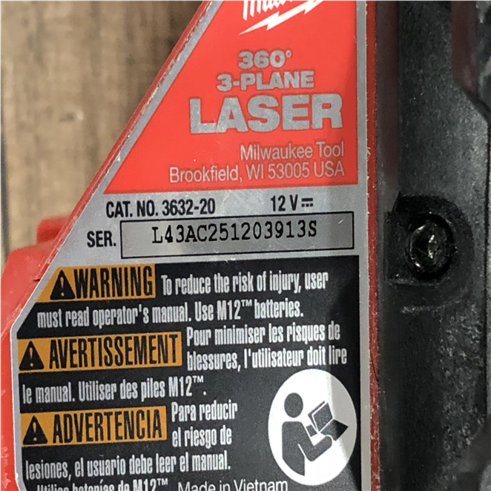AS=IS Milwaukee 12-Volt Lithium-Ion Cordless Green 250 ft. 3-Plane Laser Level Kit