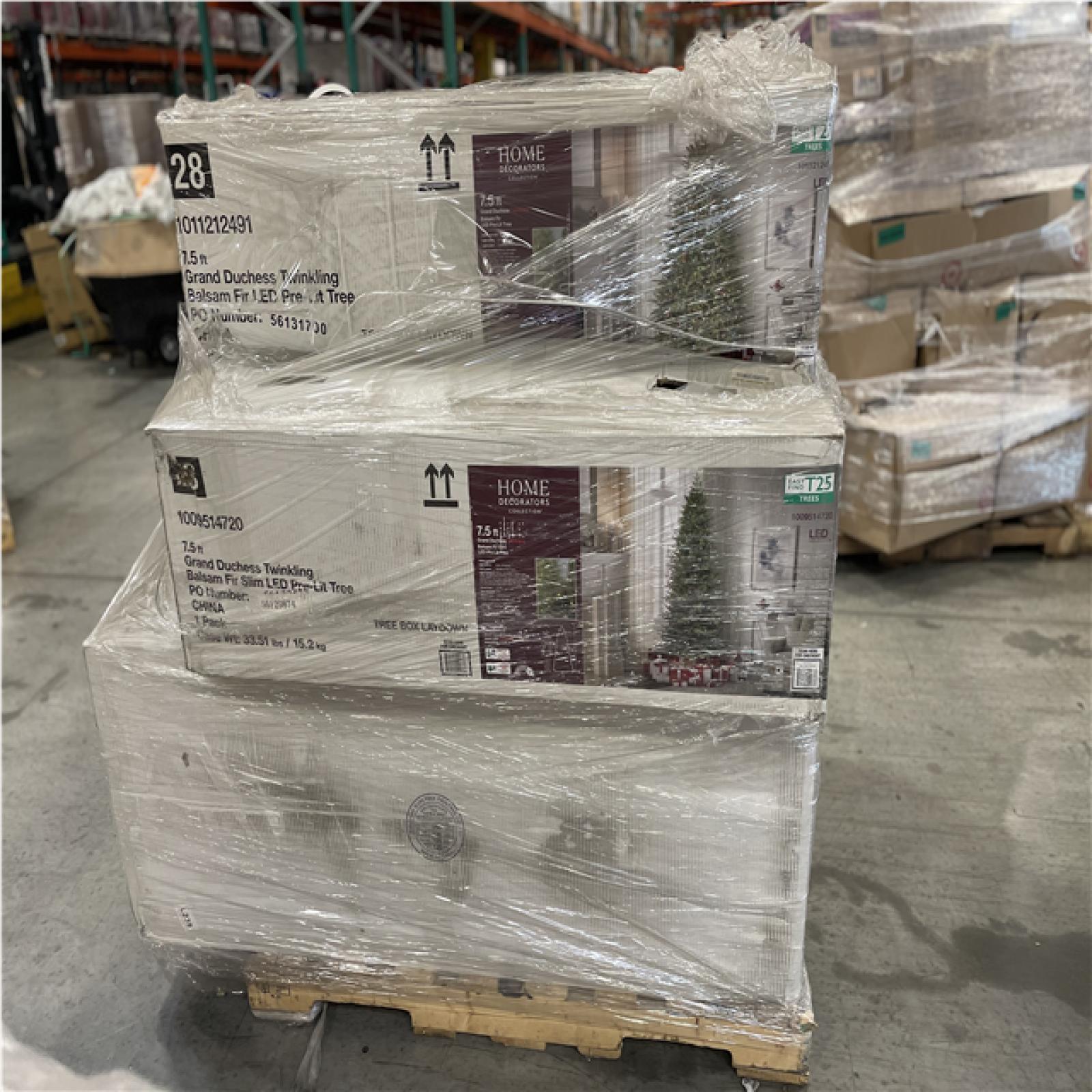 DALLAS LOCATION- AS-IS HOME DECORATORS ASSORTED CHRISTMAS TREES PALLET