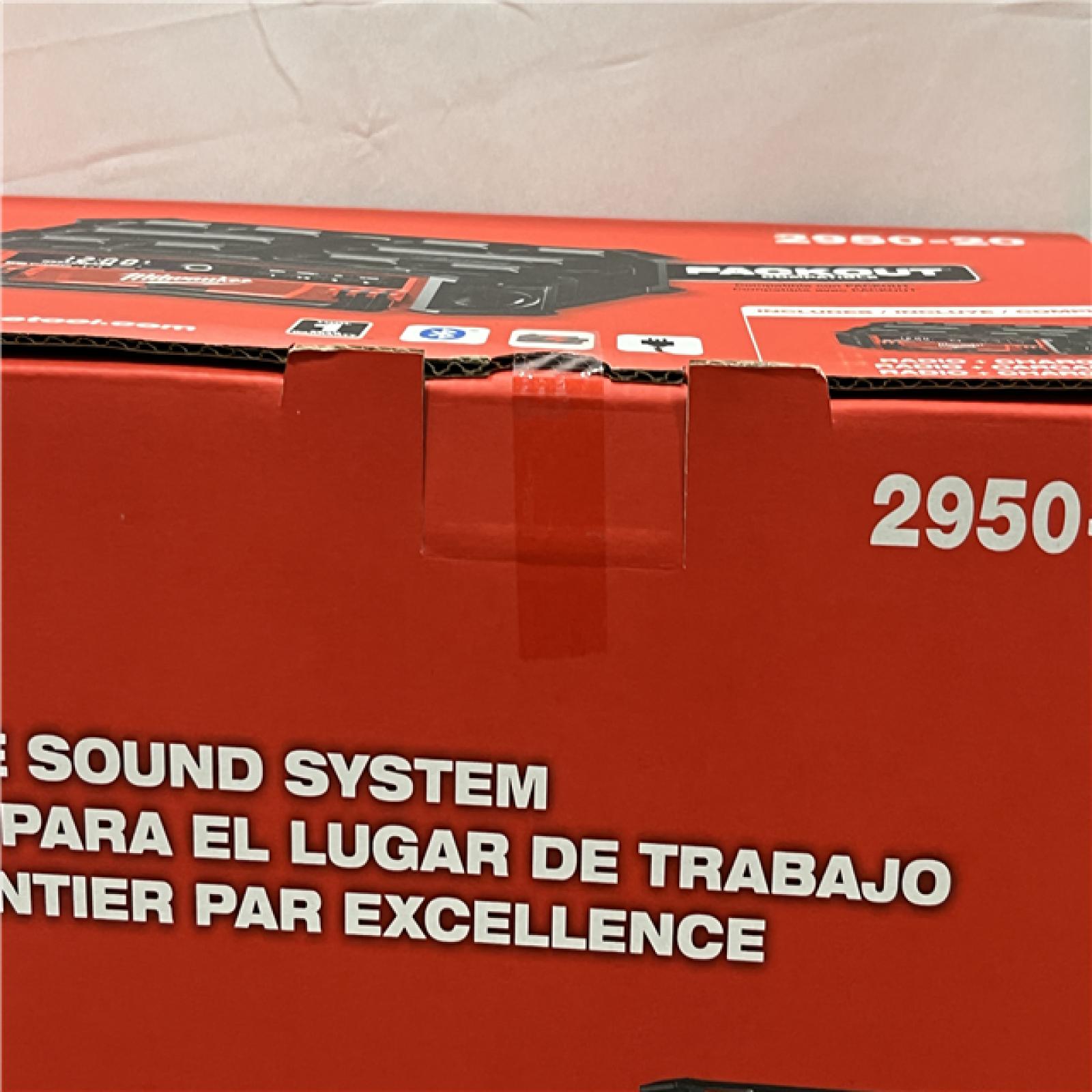 NEW - Milwaukee M18 Lithium-Ion Cordless PACKOUT Radio/Speaker with Built-In Charger