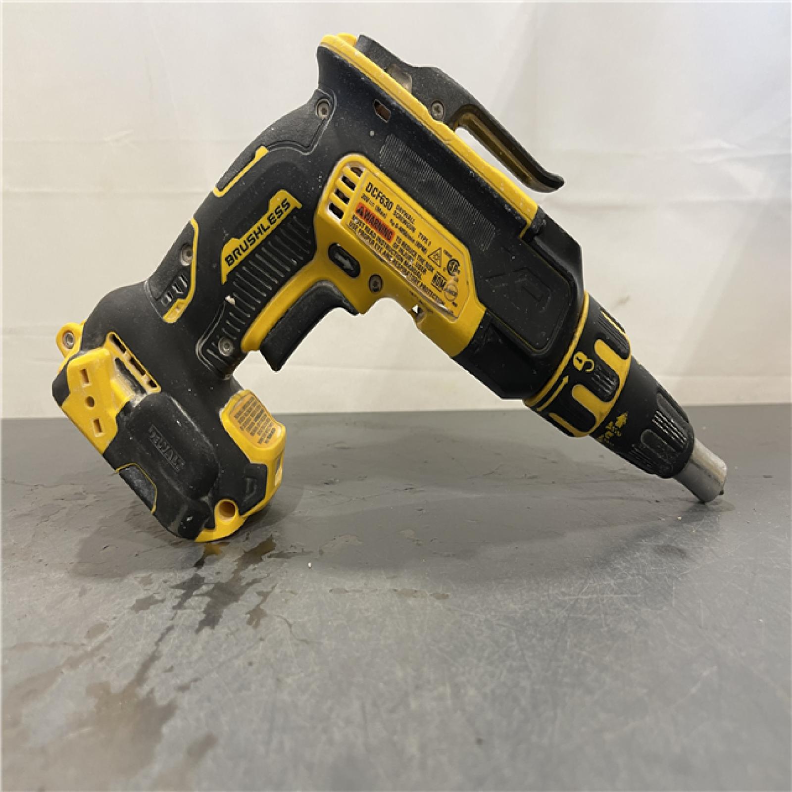 AS-IS - DeWalt 20V MAX XR Brushless Cordless Drywall Screw Gun