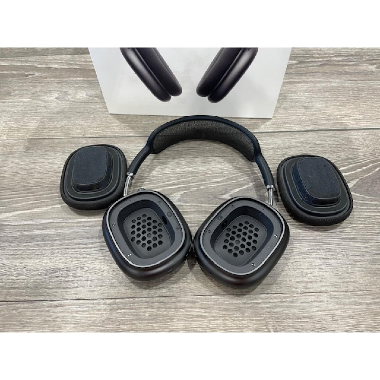 AS-IS Apple AirPods Max - Space Gray