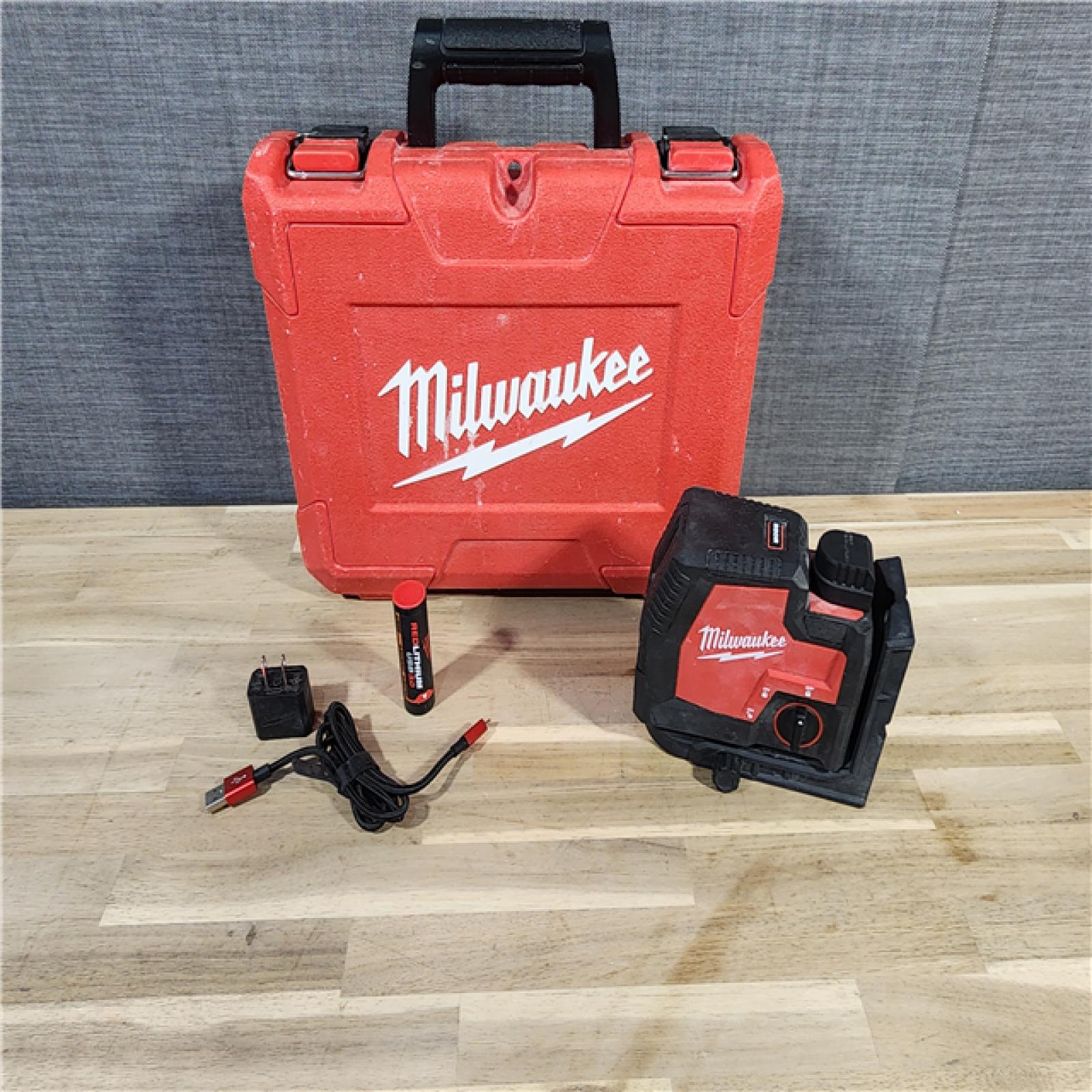 HOUSTON LOCATION - AS-IS Milwaukee 3521-21 4V Lithium-Ion Cordless USB Rechargeable Green Beam Cross Line Laser