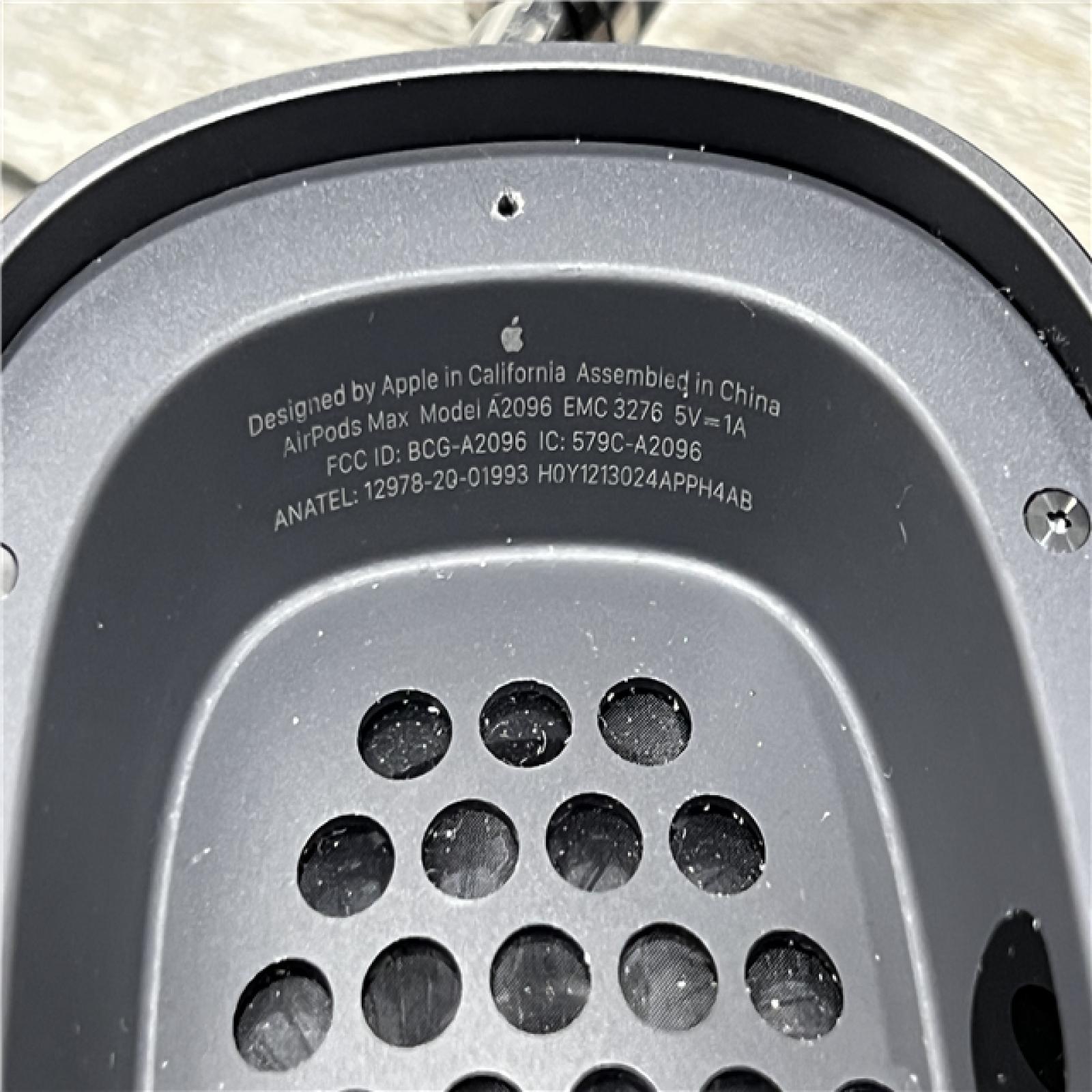 AS-IS Apple AirPods Max-Space Gray
